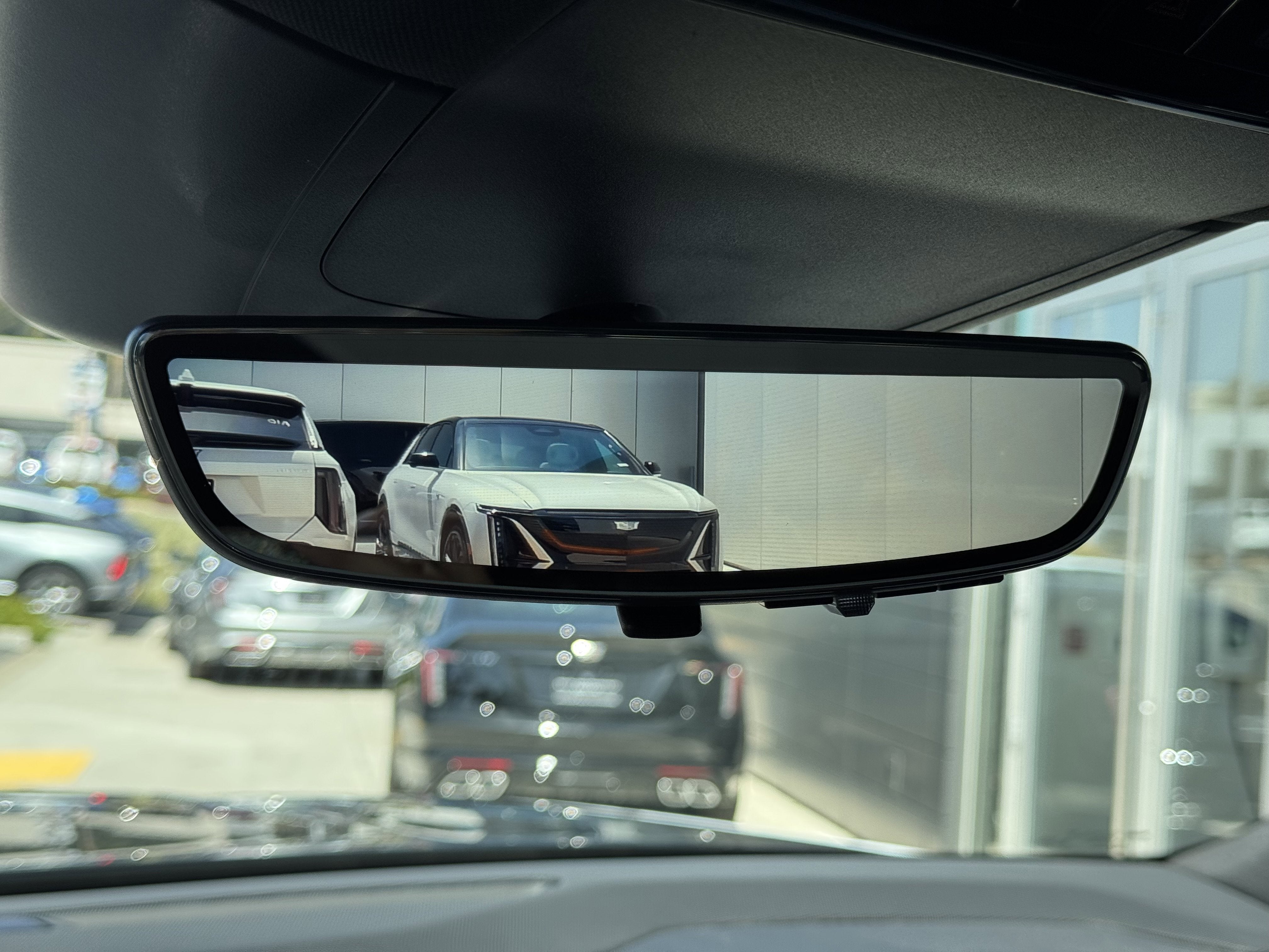 2025 Cadillac ESCALADE IQ Sport 1