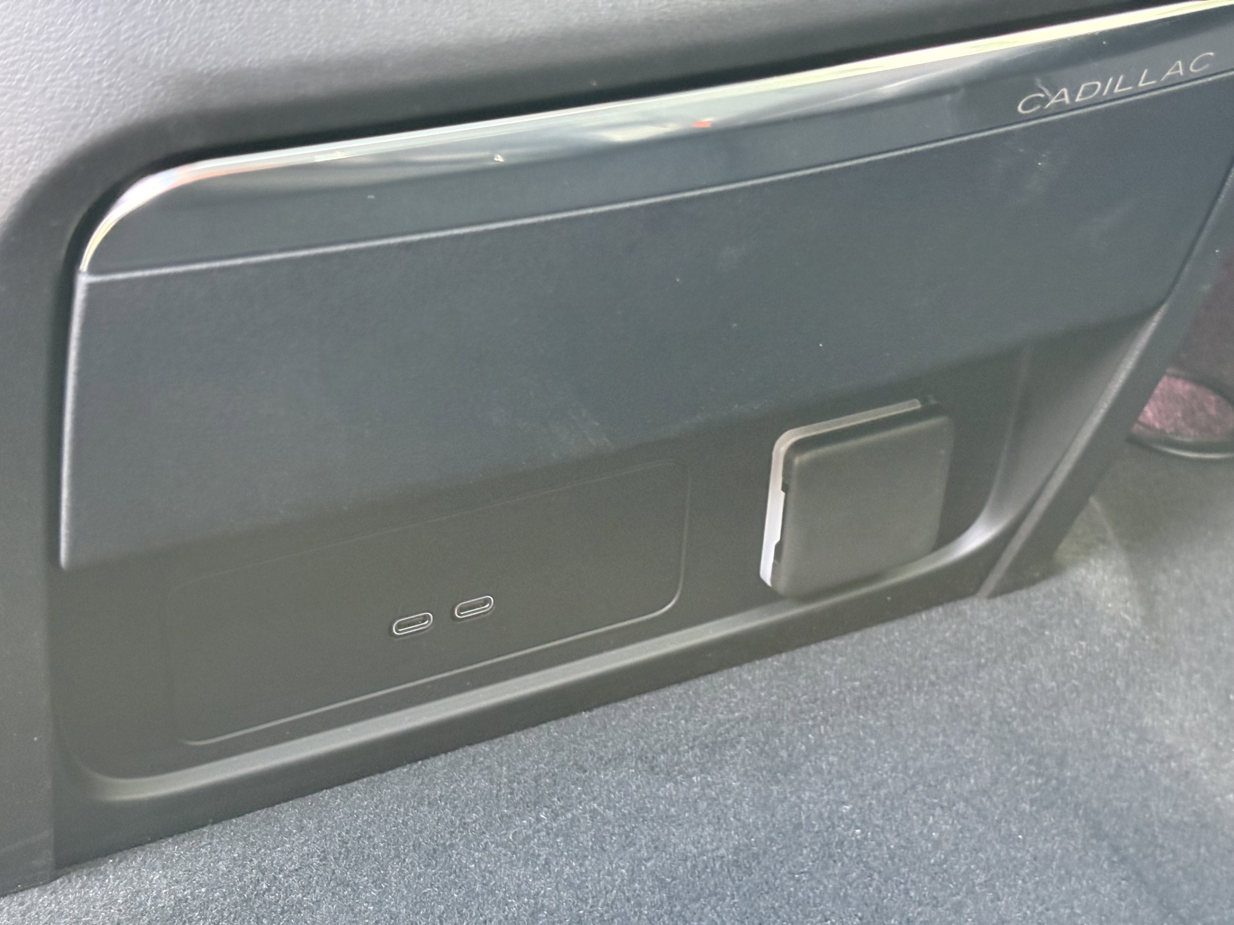 2026 Cadillac ESCALADE IQ Sport