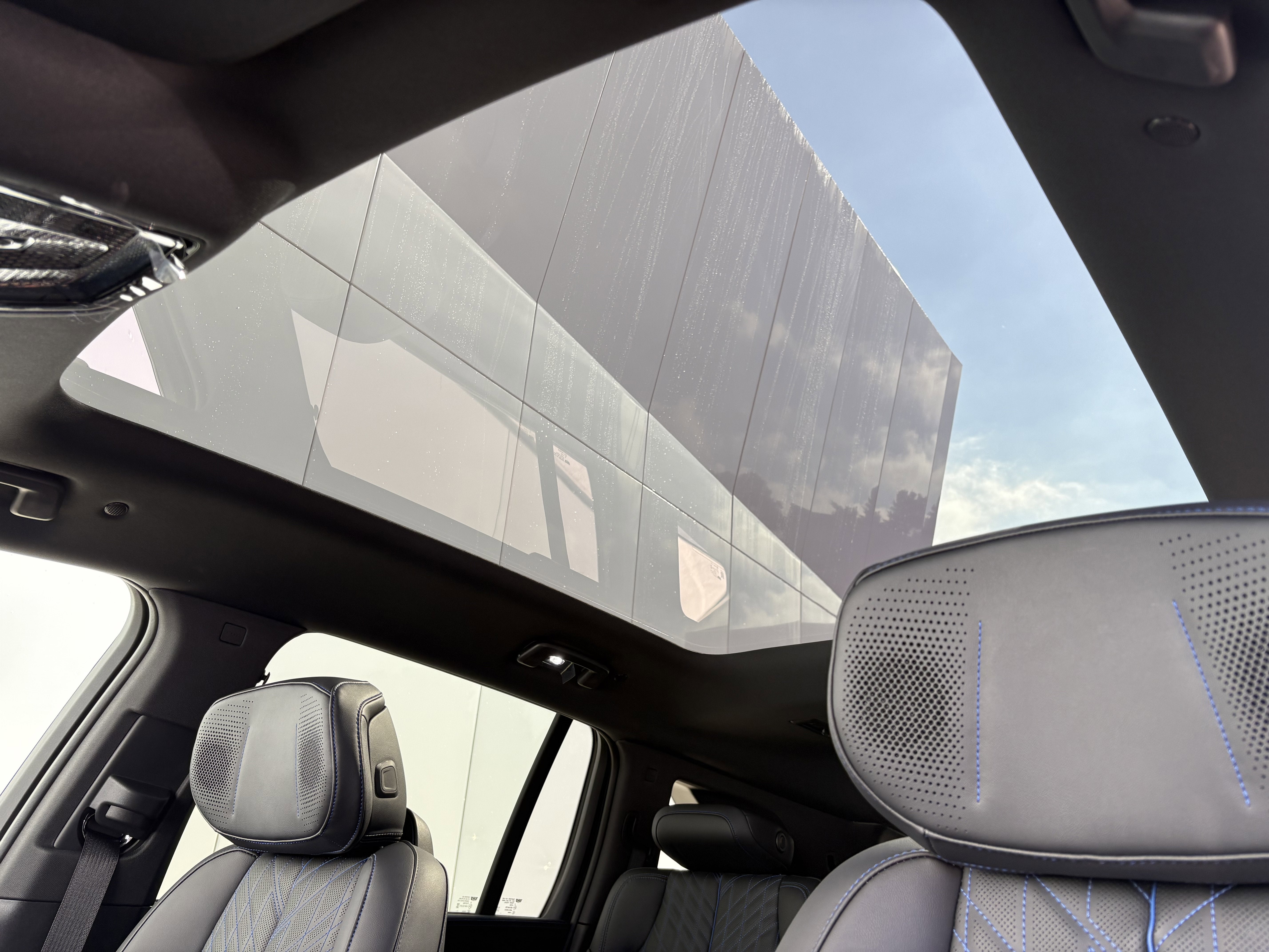 2026 Cadillac ESCALADE IQ Sport