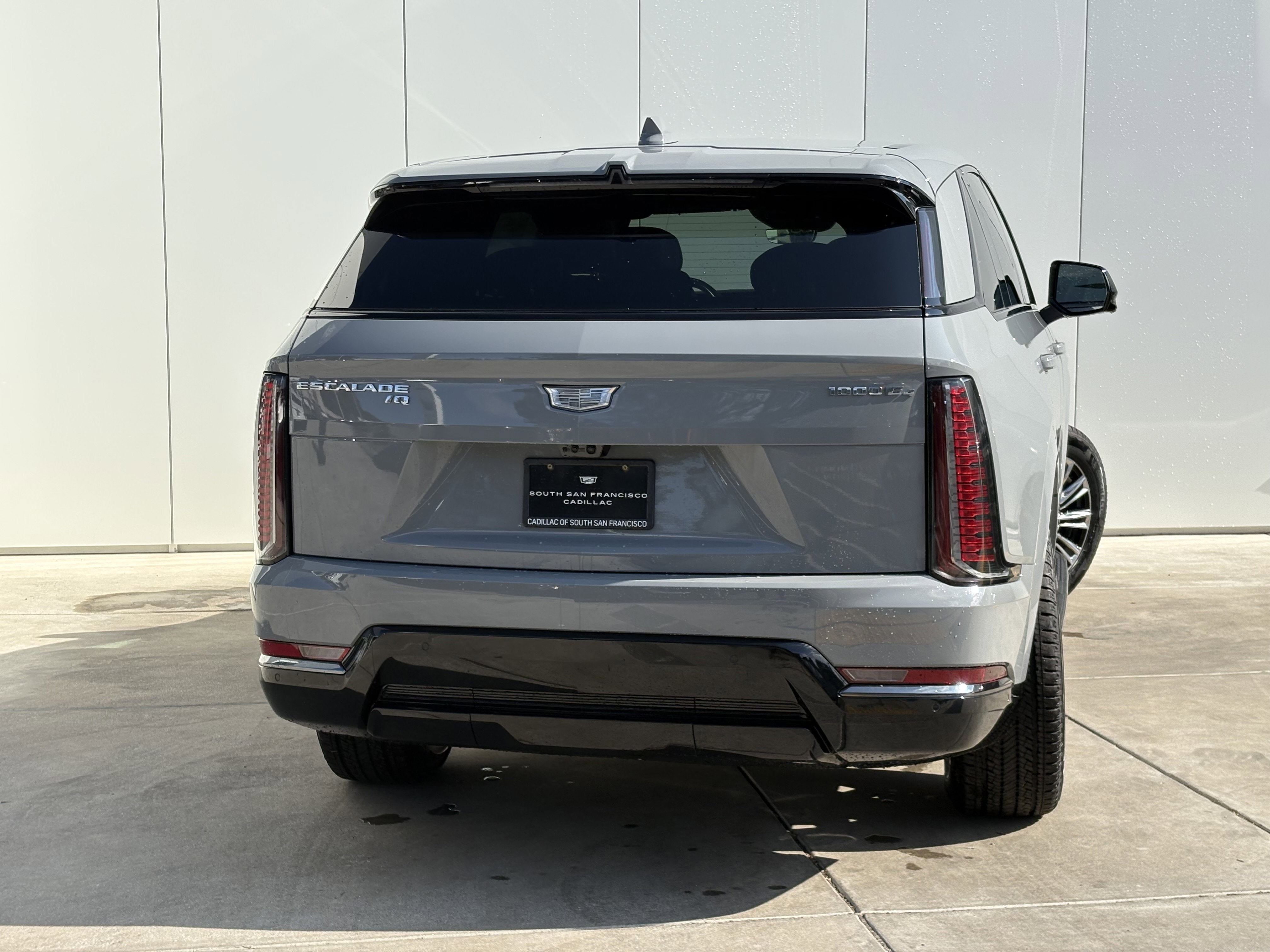 2026 Cadillac ESCALADE IQ Sport