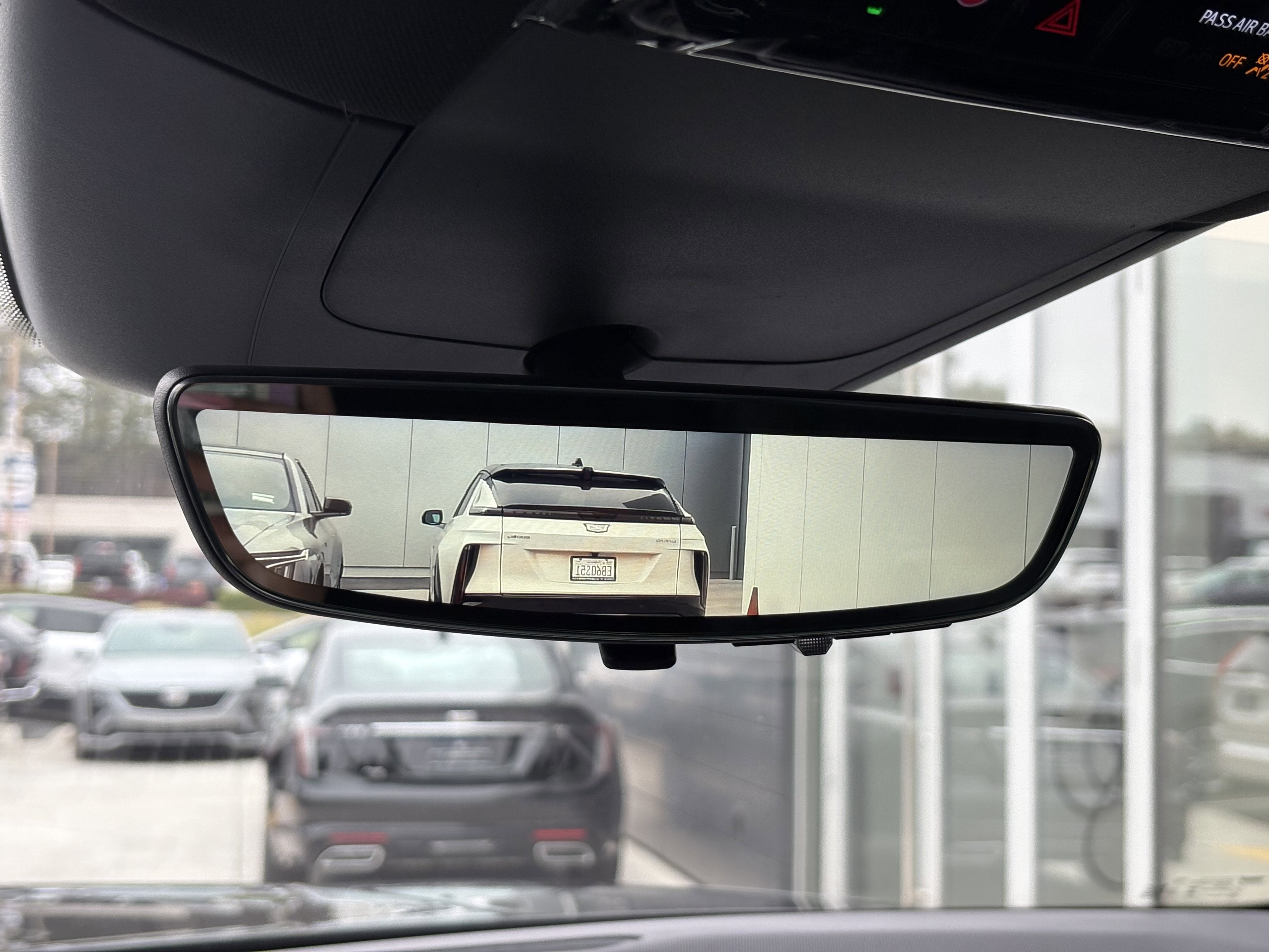 2026 Cadillac ESCALADE IQ Sport