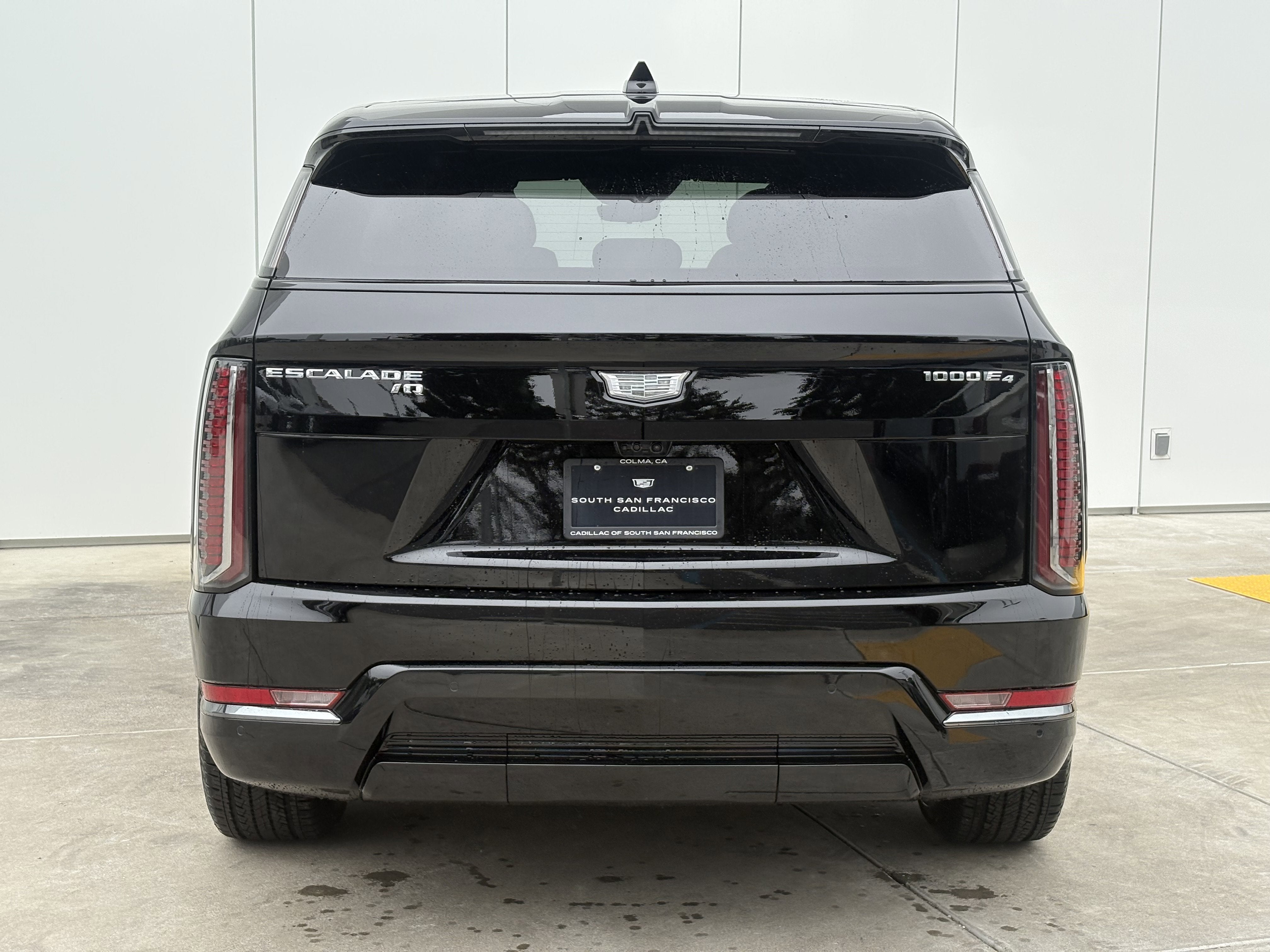 2026 Cadillac ESCALADE IQ Sport