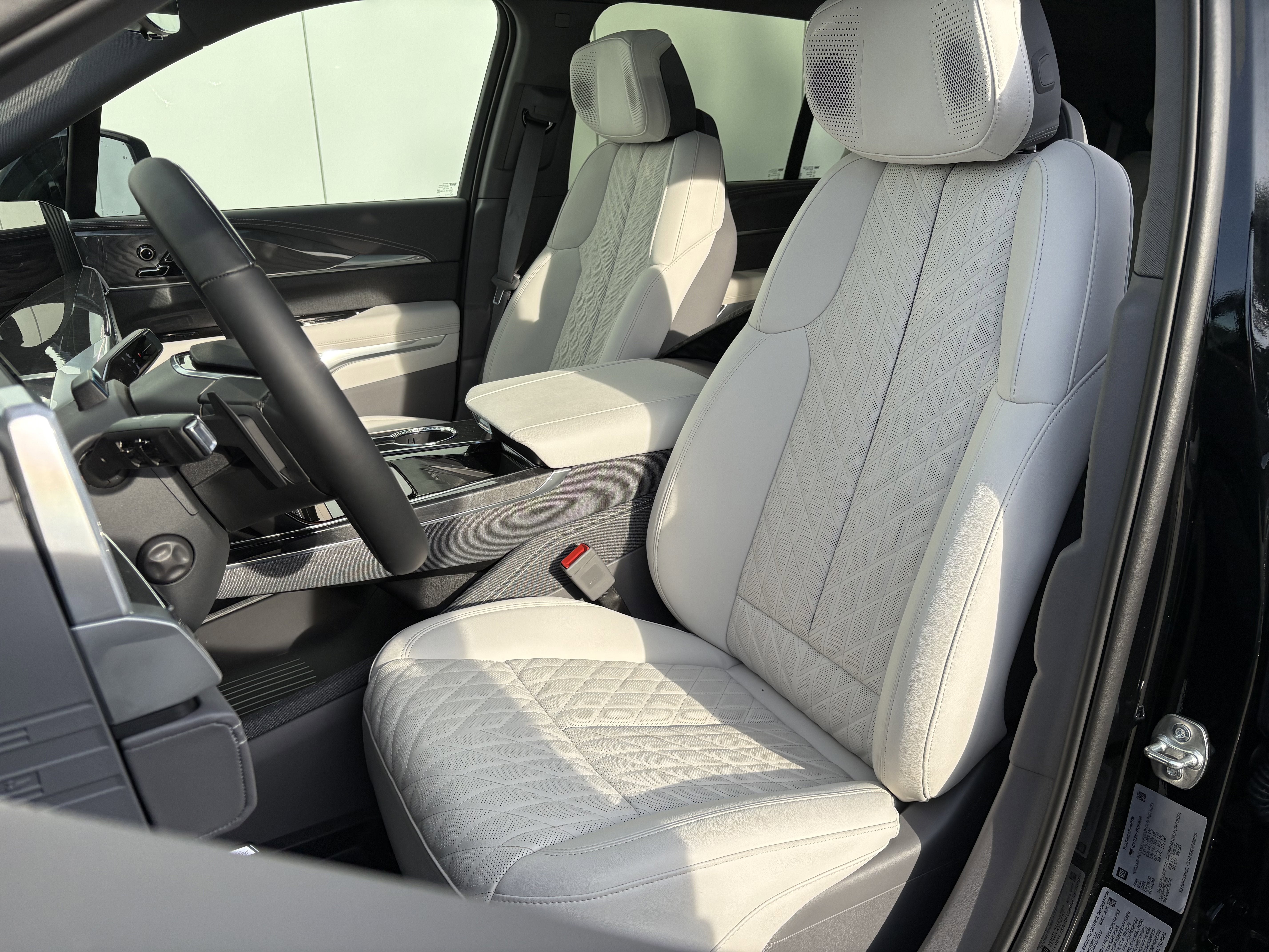 2026 Cadillac ESCALADE IQ Sport