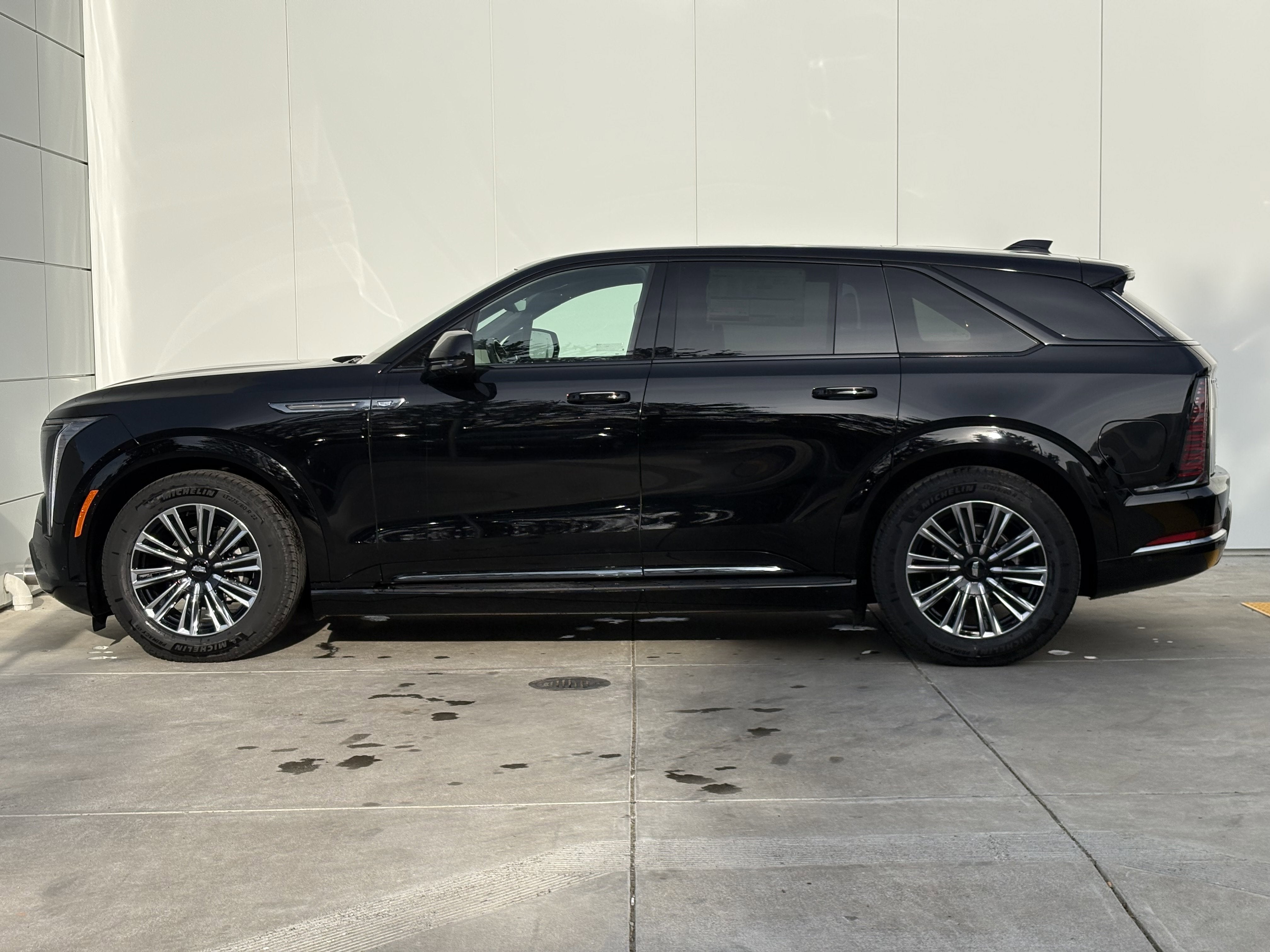 2026 Cadillac ESCALADE IQ Sport