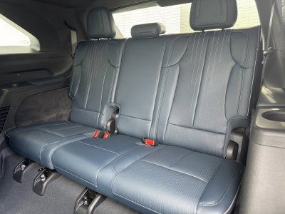 2025 Cadillac ESCALADE IQ Sport 2