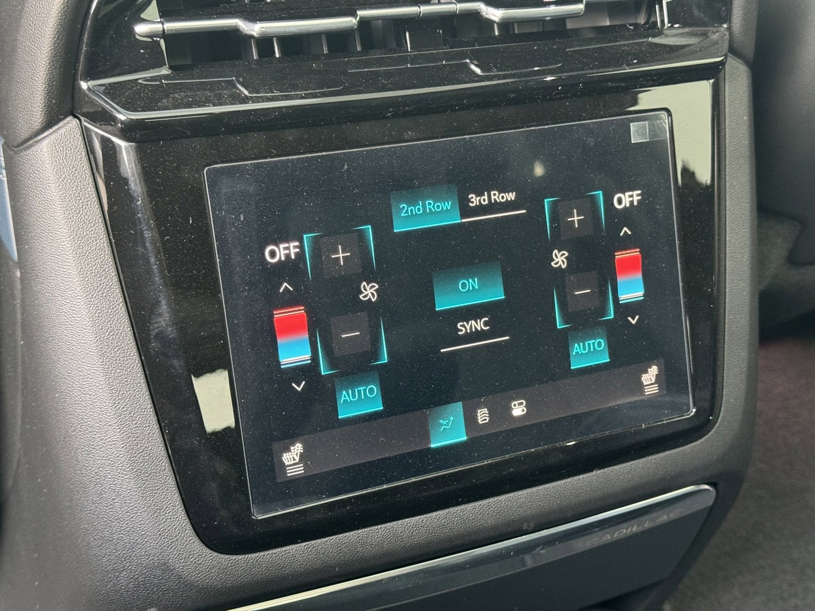 2025 Cadillac ESCALADE IQ Sport 2