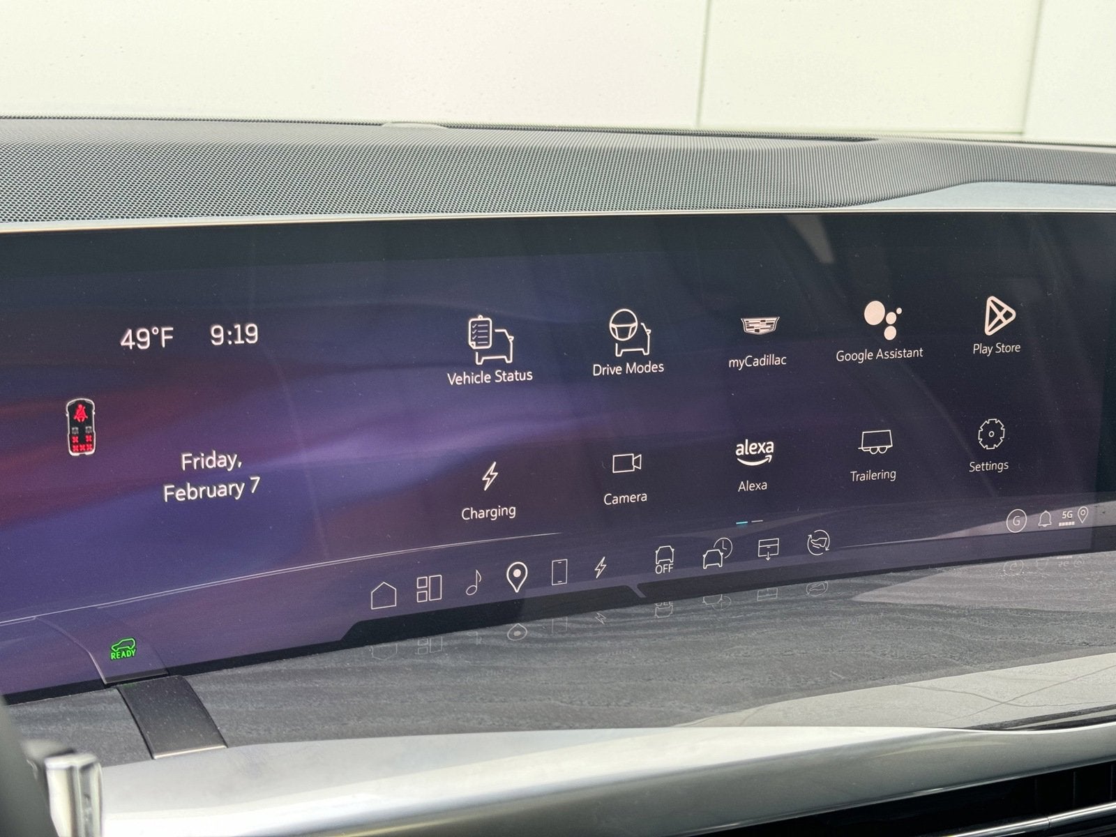 2025 Cadillac ESCALADE IQ Sport 2