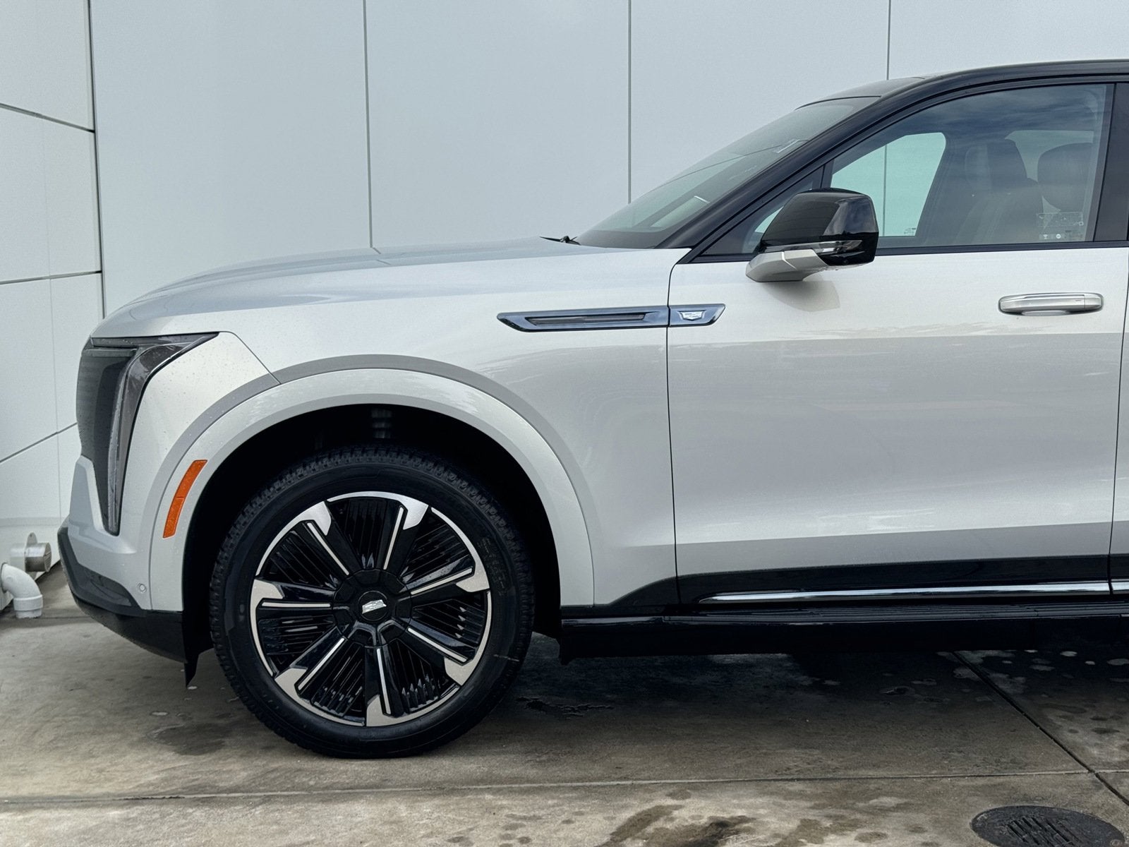 2025 Cadillac ESCALADE IQ Sport 2