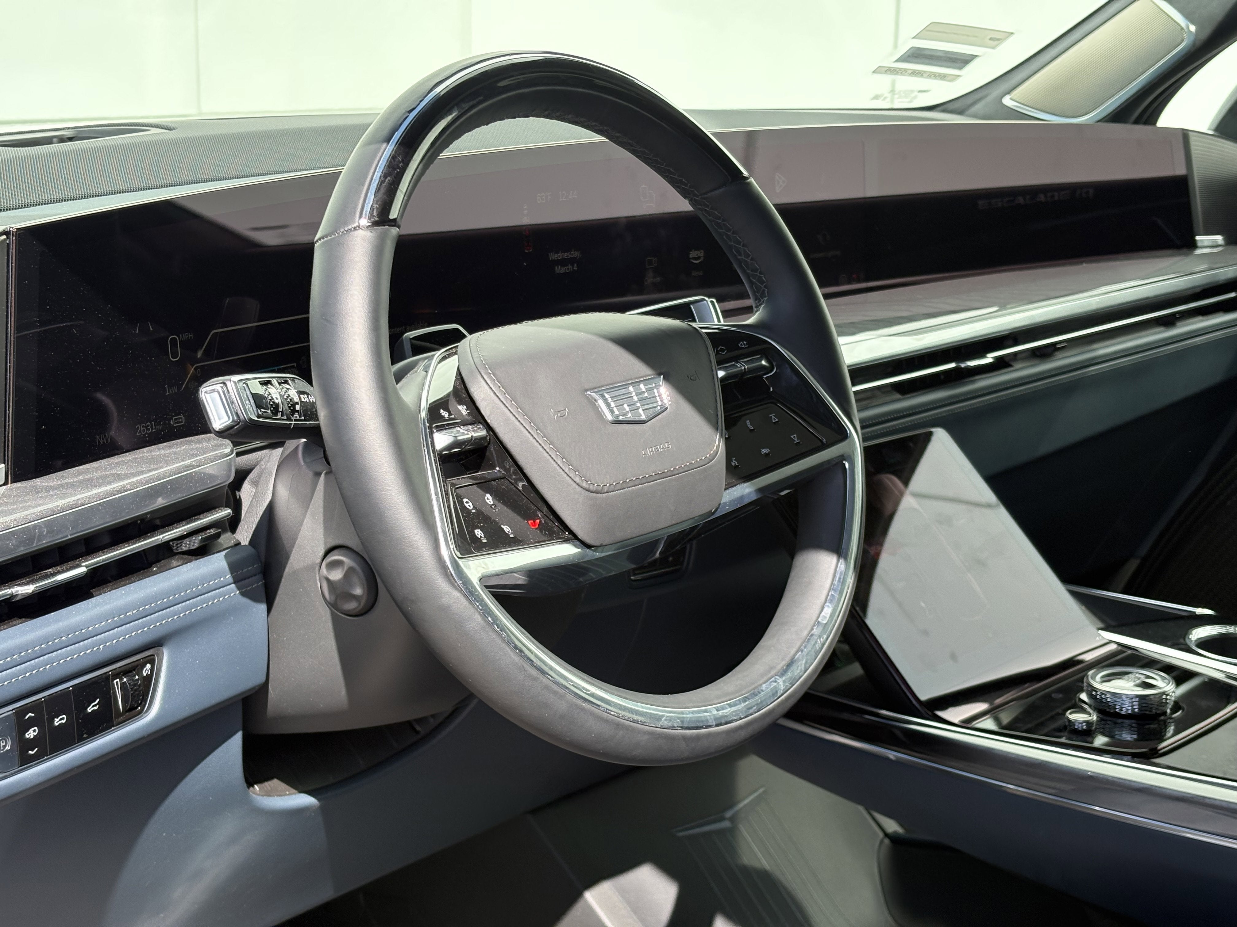 2025 Cadillac ESCALADE IQ Sport 2