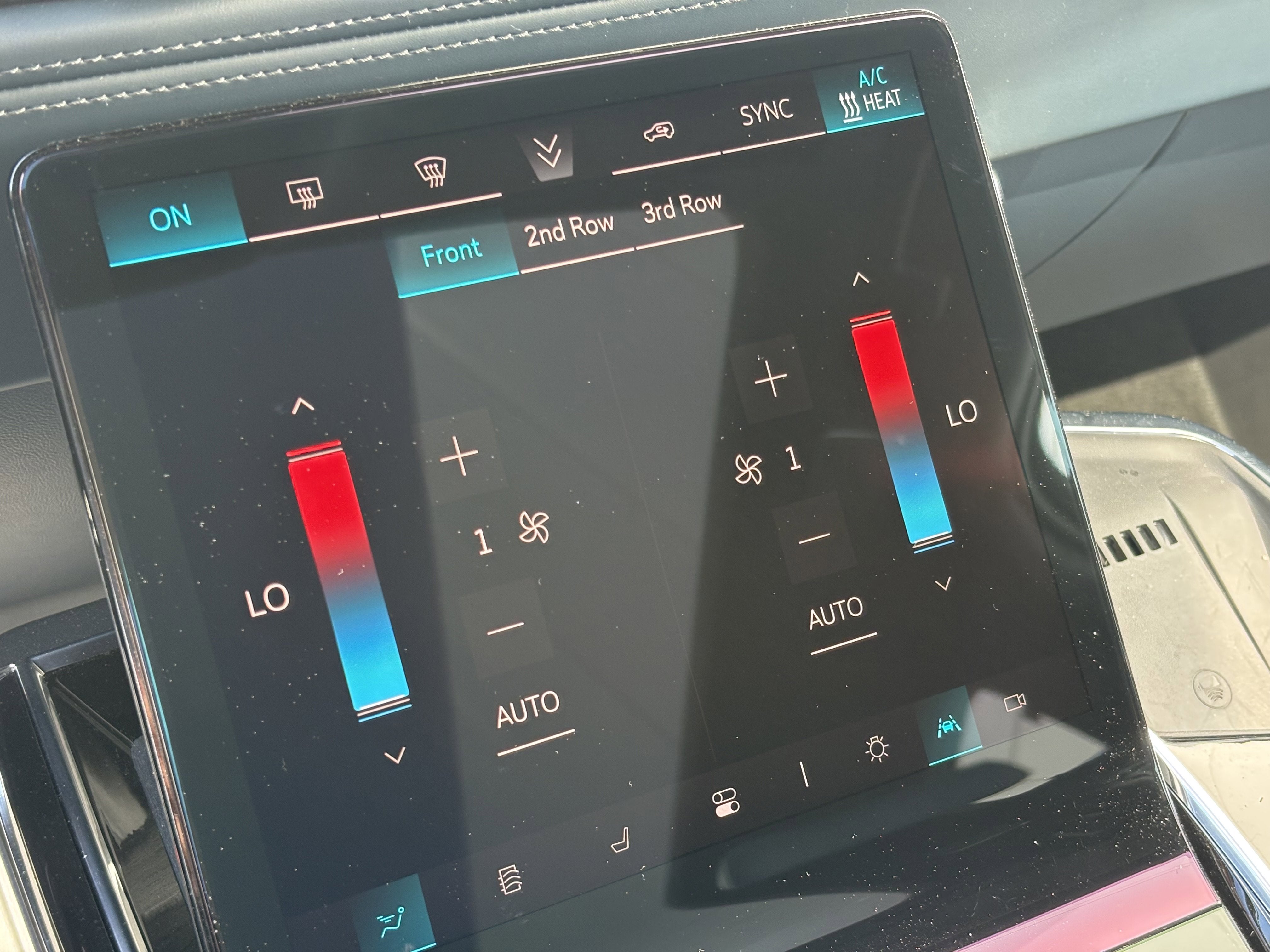 2025 Cadillac ESCALADE IQ Sport 2