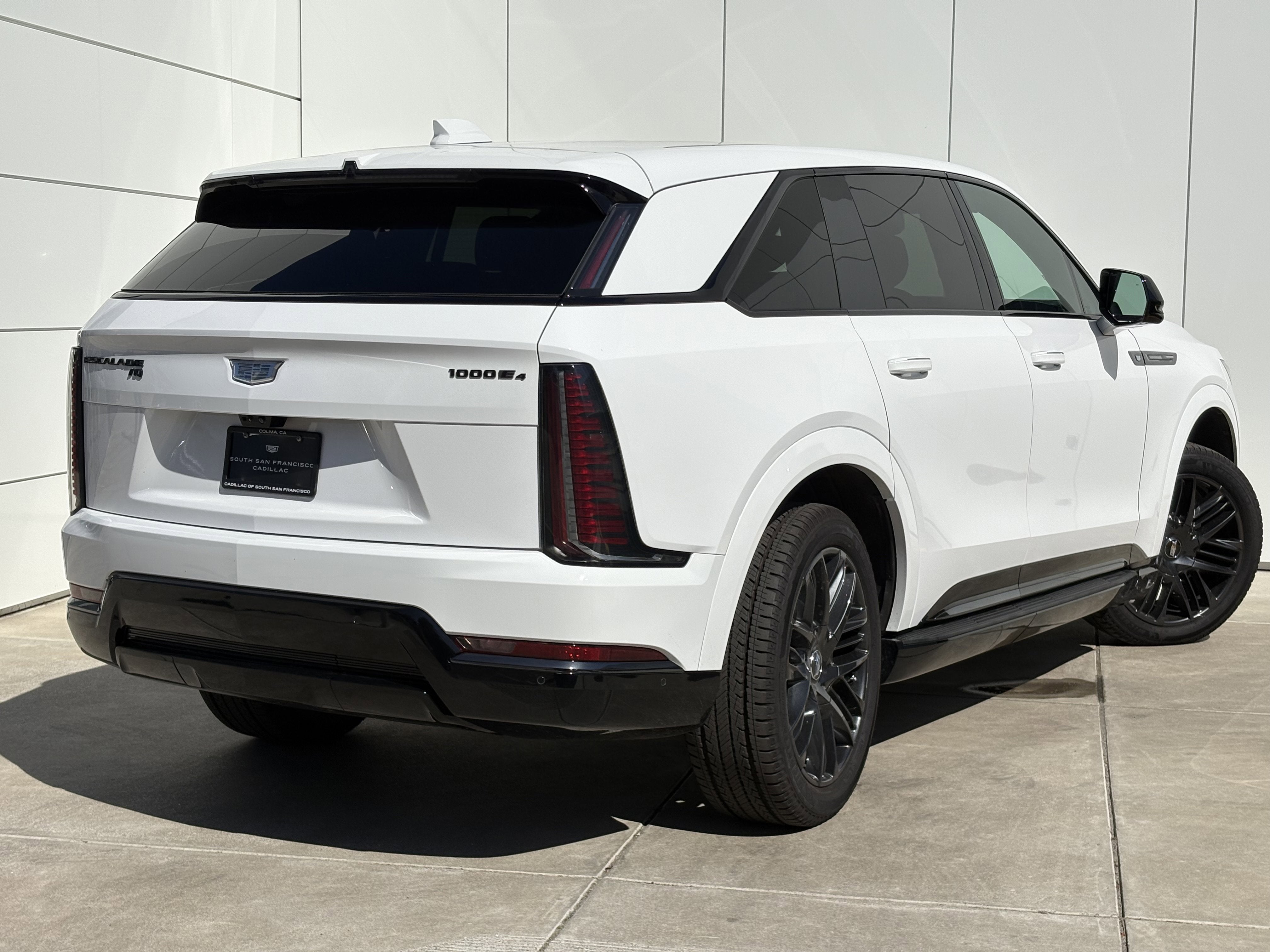 2025 Cadillac ESCALADE IQ Sport 2