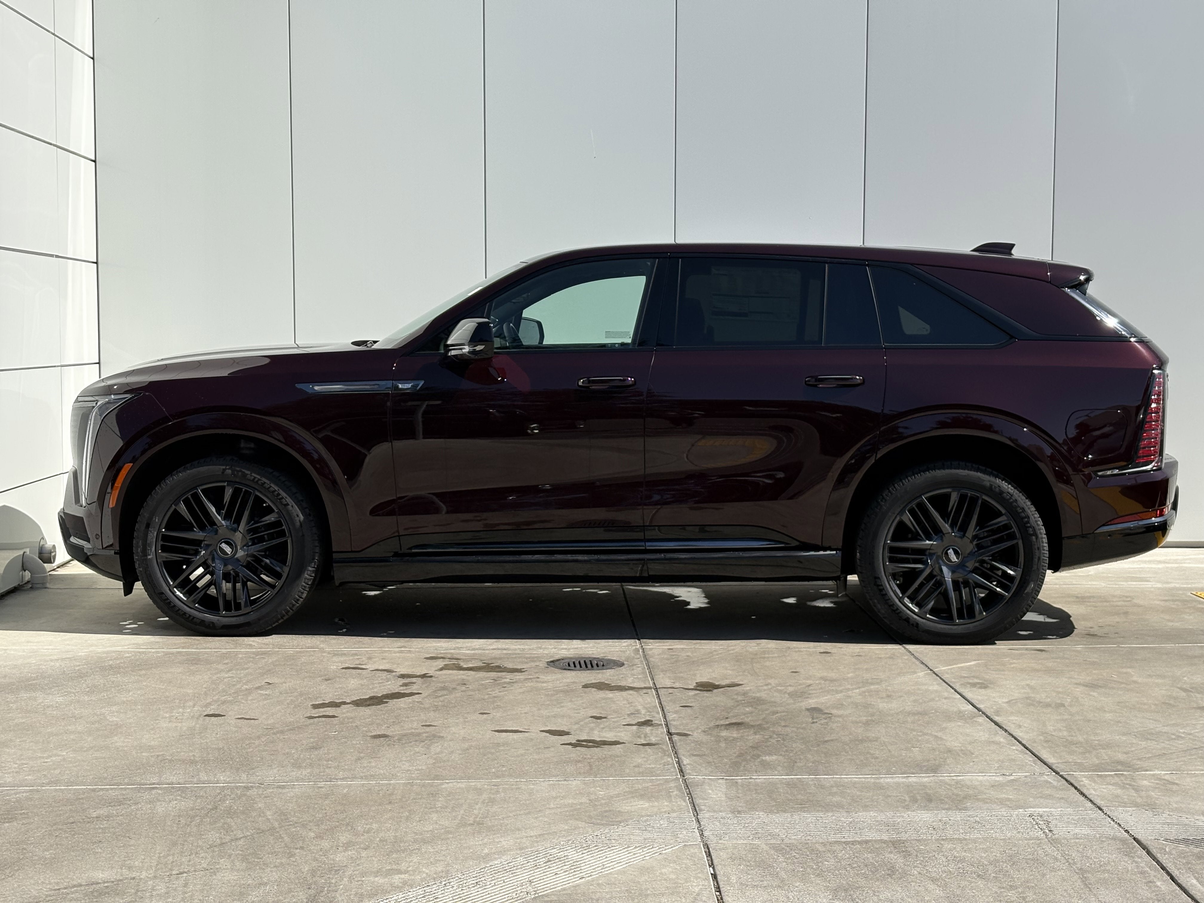 2025 Cadillac ESCALADE IQ Sport 2