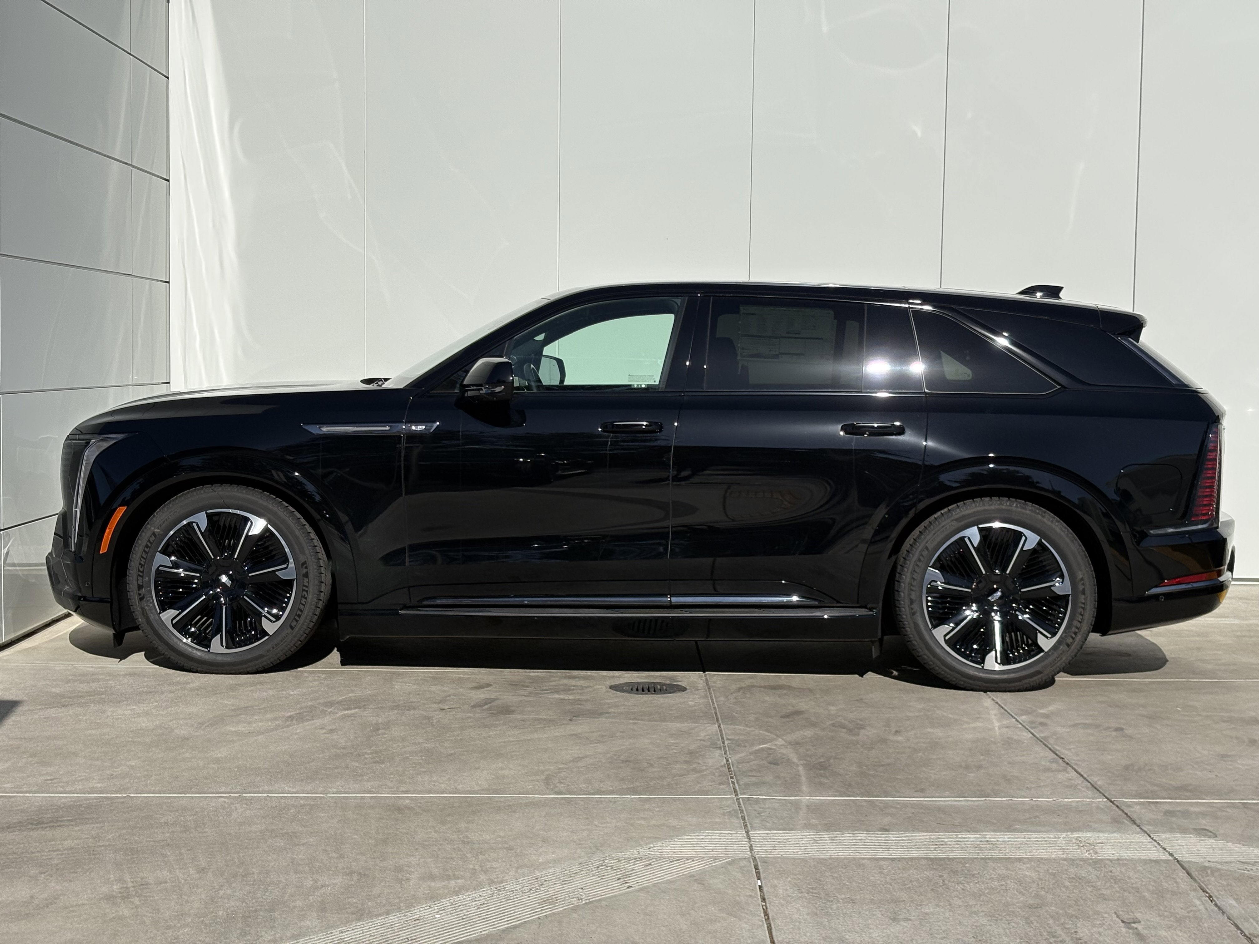 2026 Cadillac ESCALADE IQ Premium Sport