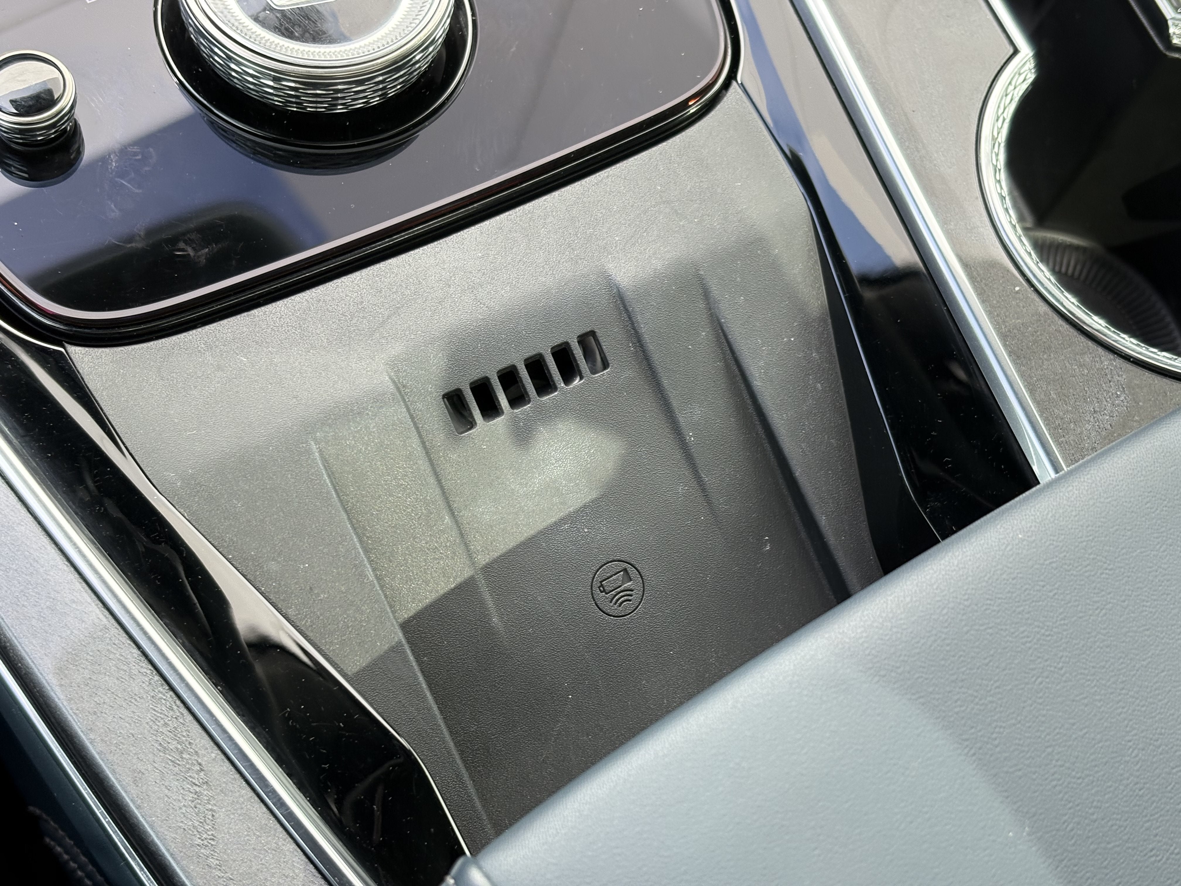 2026 Cadillac ESCALADE IQ Premium Sport