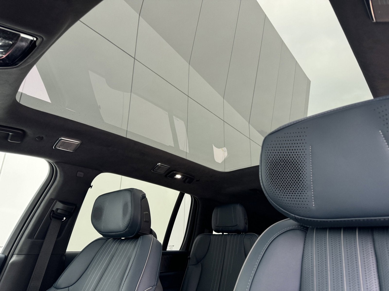 2025 Cadillac ESCALADE IQ Sport 2