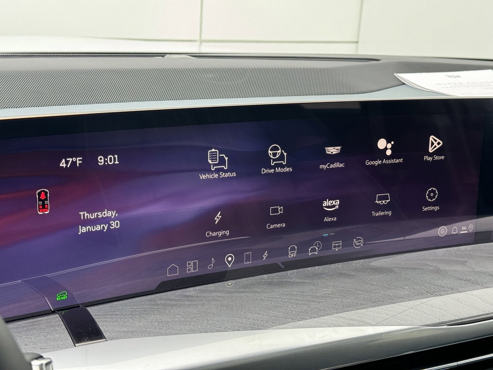 2025 Cadillac ESCALADE IQ Sport 2