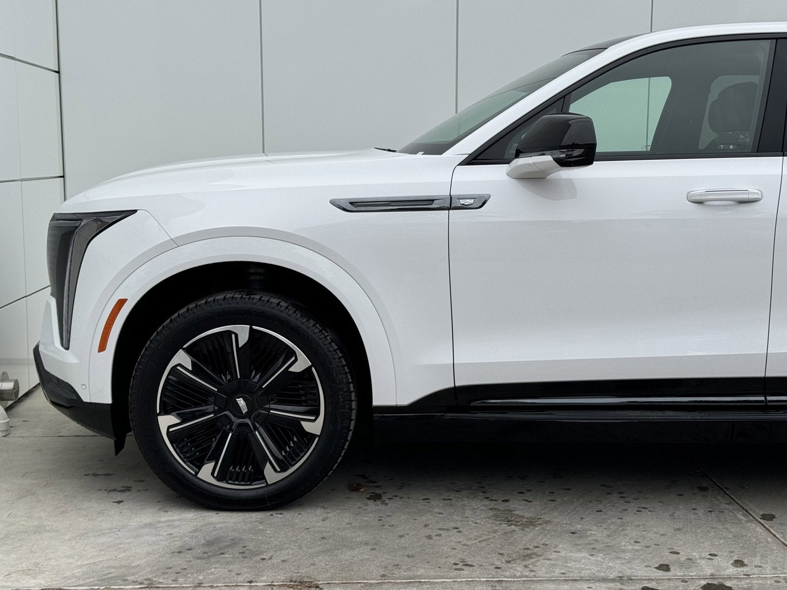 2025 Cadillac ESCALADE IQ Sport 2