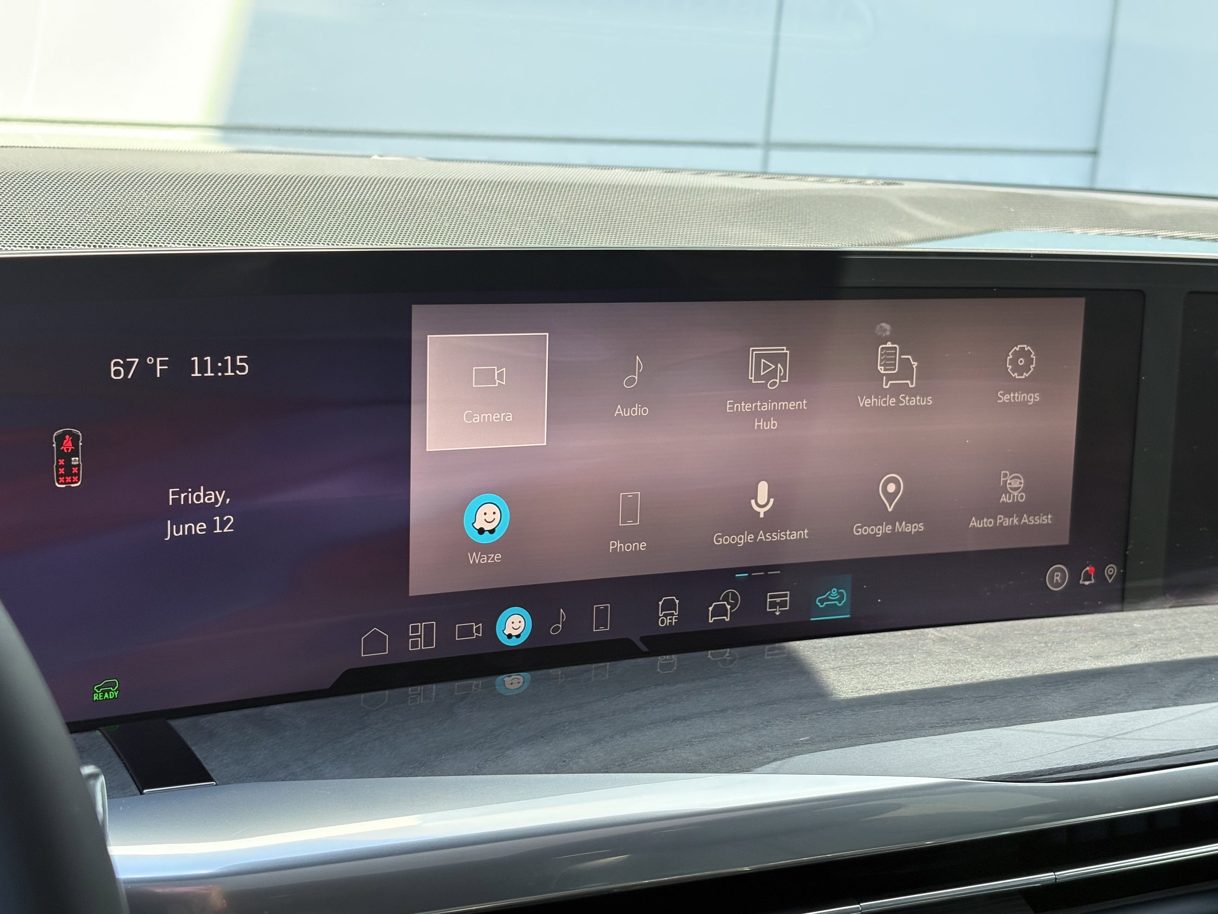 2025 Cadillac ESCALADE IQ Sport 2