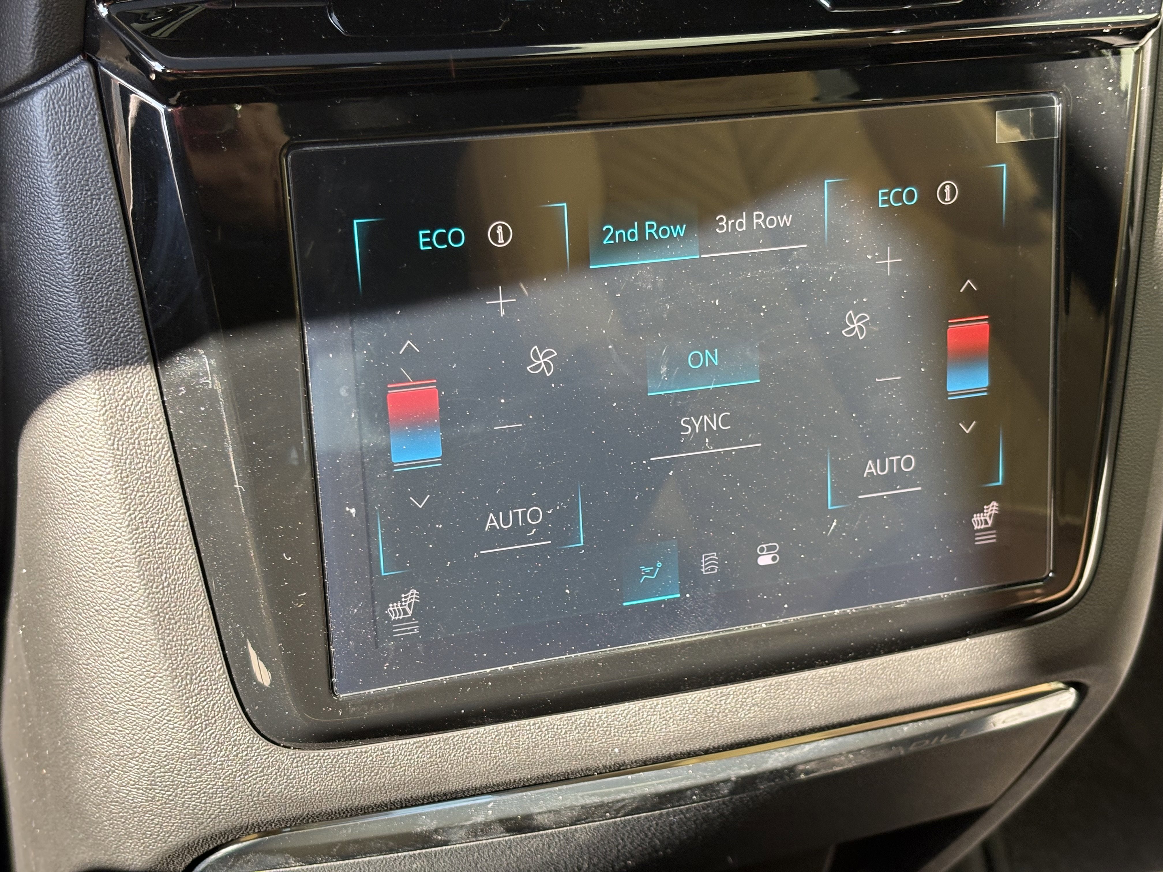 2025 Cadillac ESCALADE IQ Sport 2