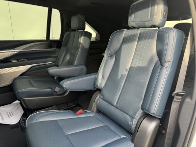 2025 Cadillac ESCALADE IQ Sport 2