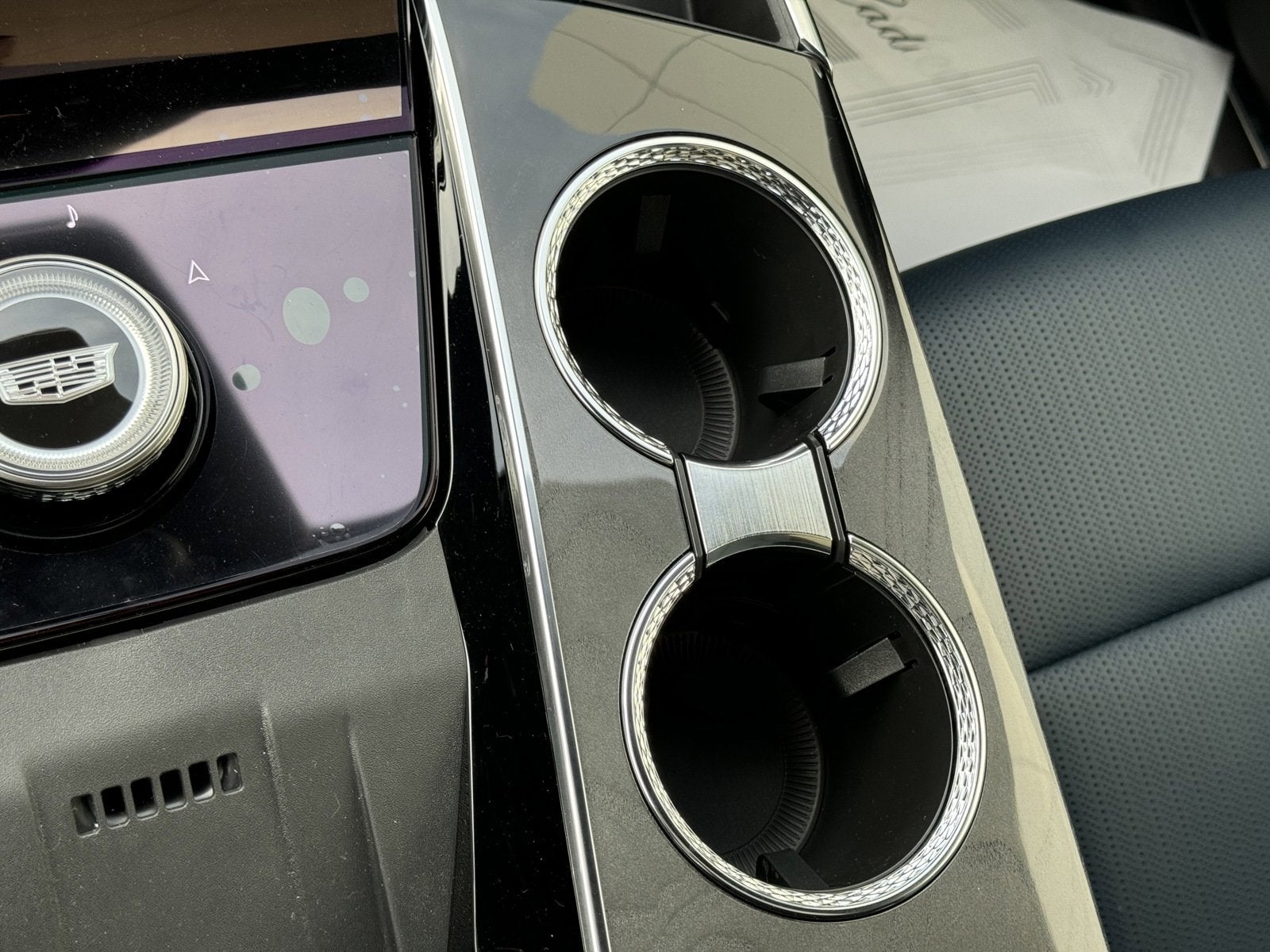 2025 Cadillac ESCALADE IQ Sport 2