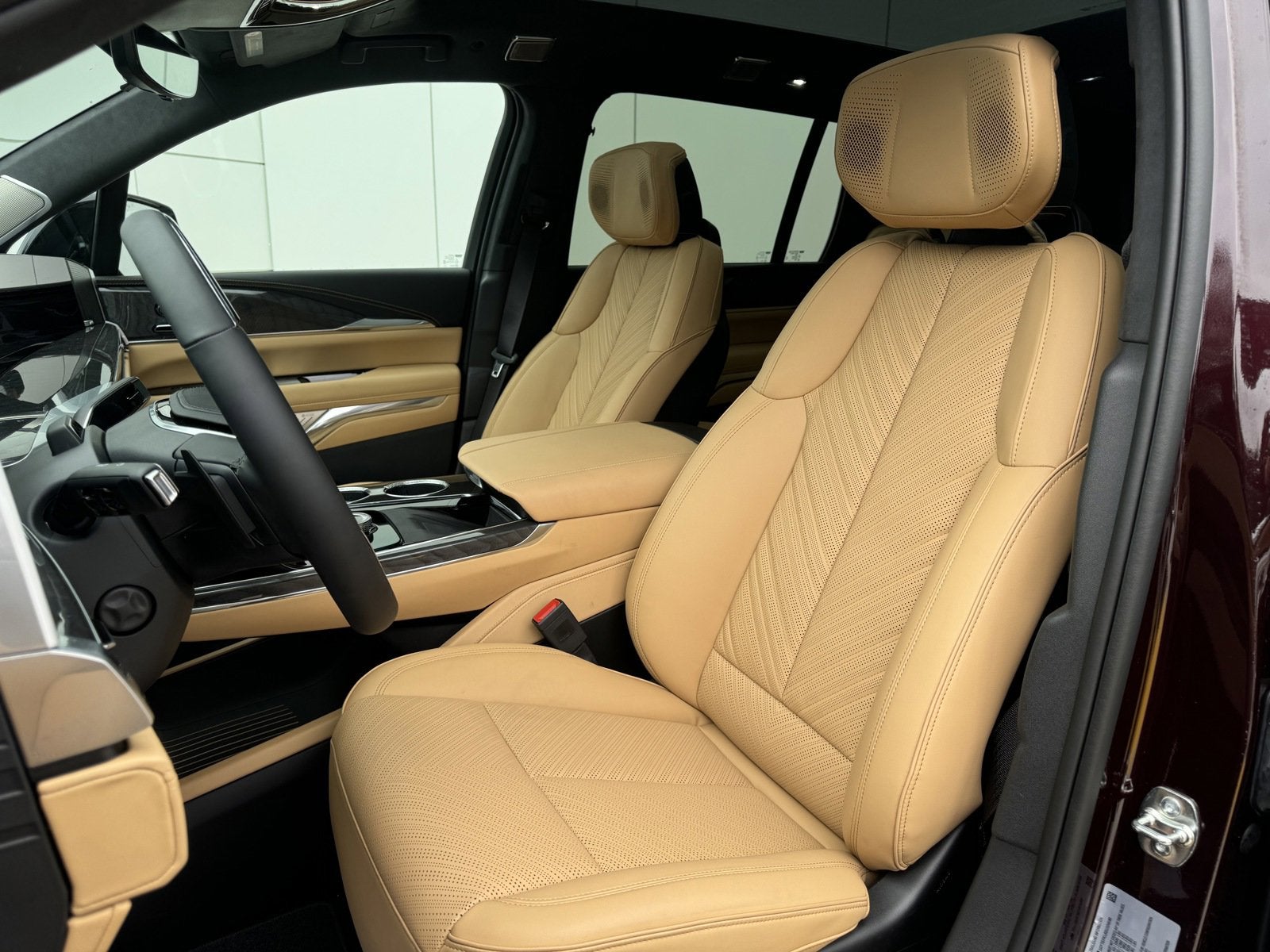 2025 Cadillac ESCALADE IQ Sport 2