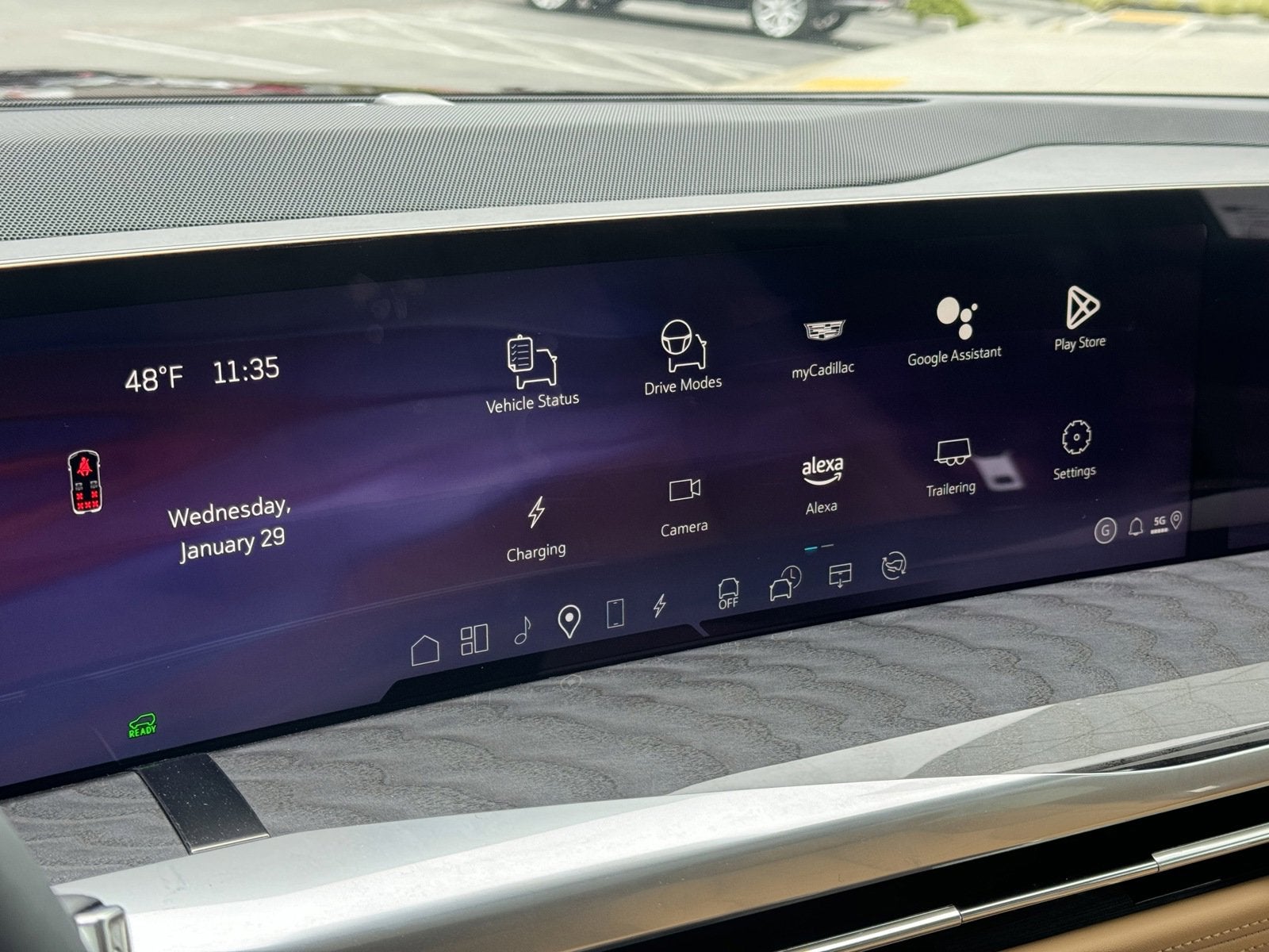 2025 Cadillac ESCALADE IQ Sport 2