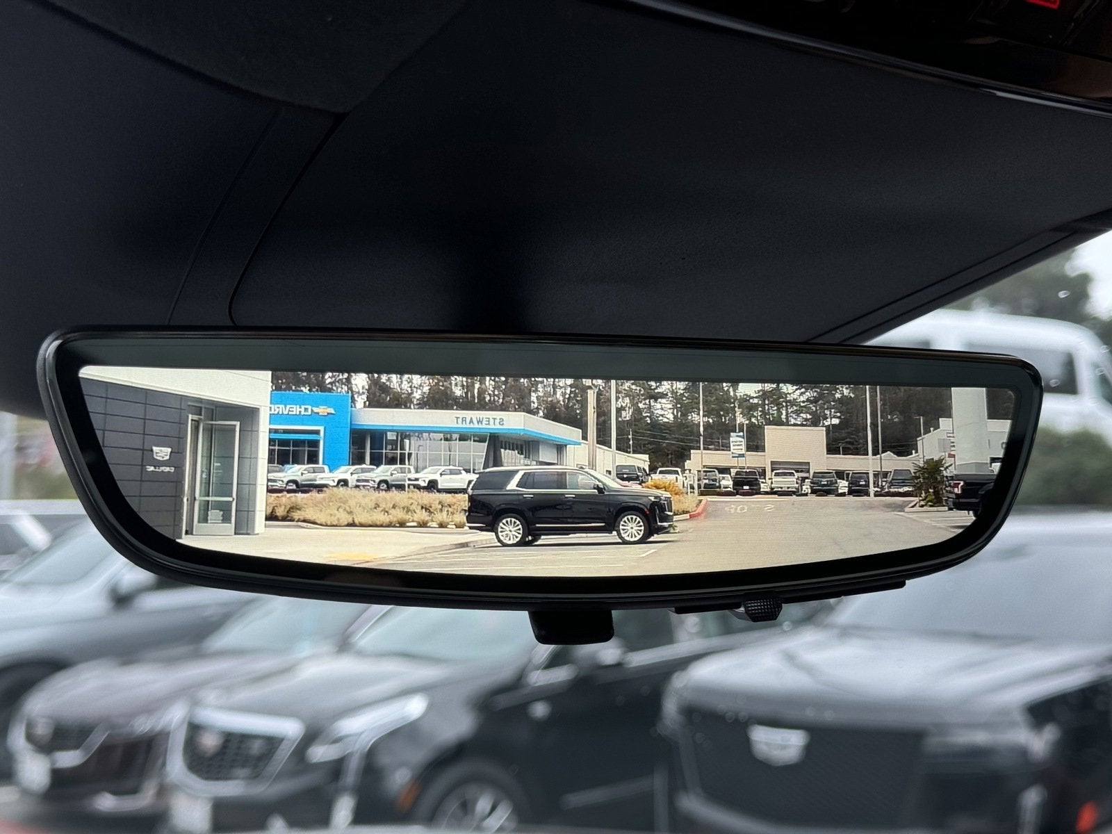 2025 Cadillac ESCALADE IQ Sport 2