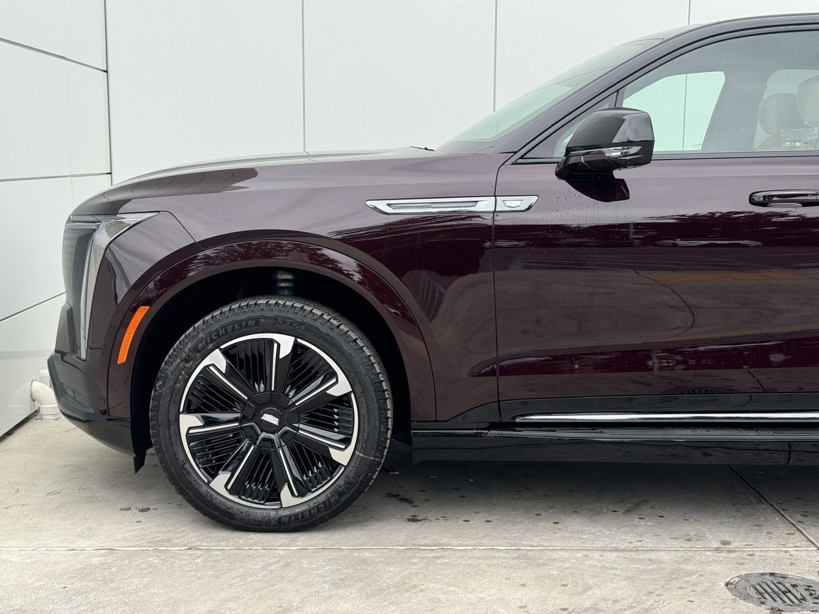 2025 Cadillac ESCALADE IQ Sport 2