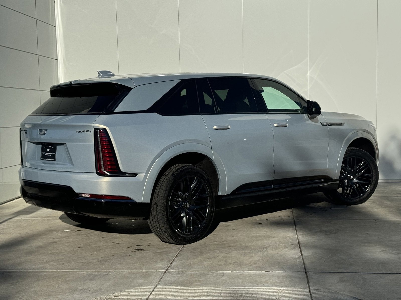 2025 Cadillac ESCALADE IQ Sport 2