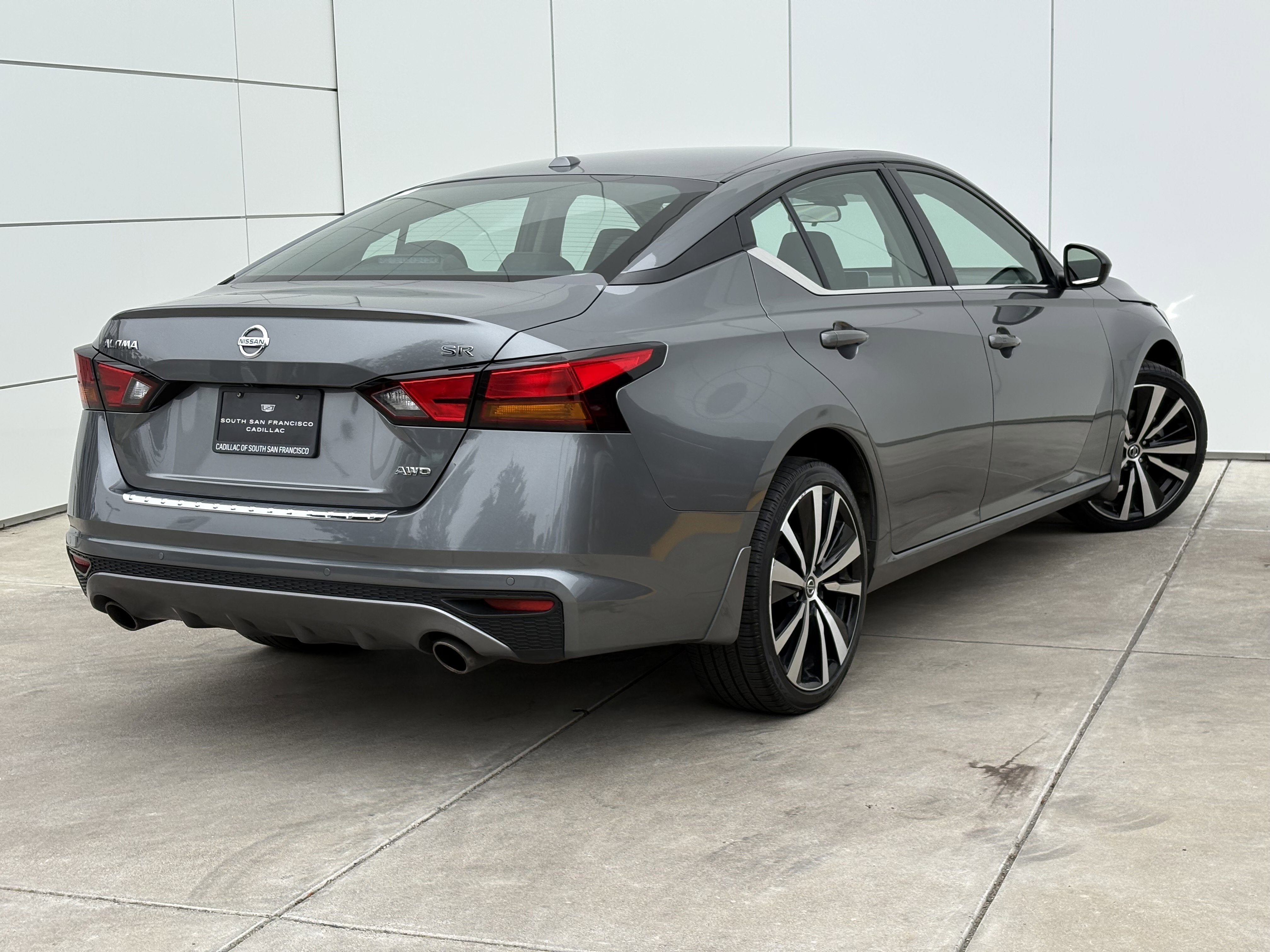 2022 Nissan Altima 2.5 SR