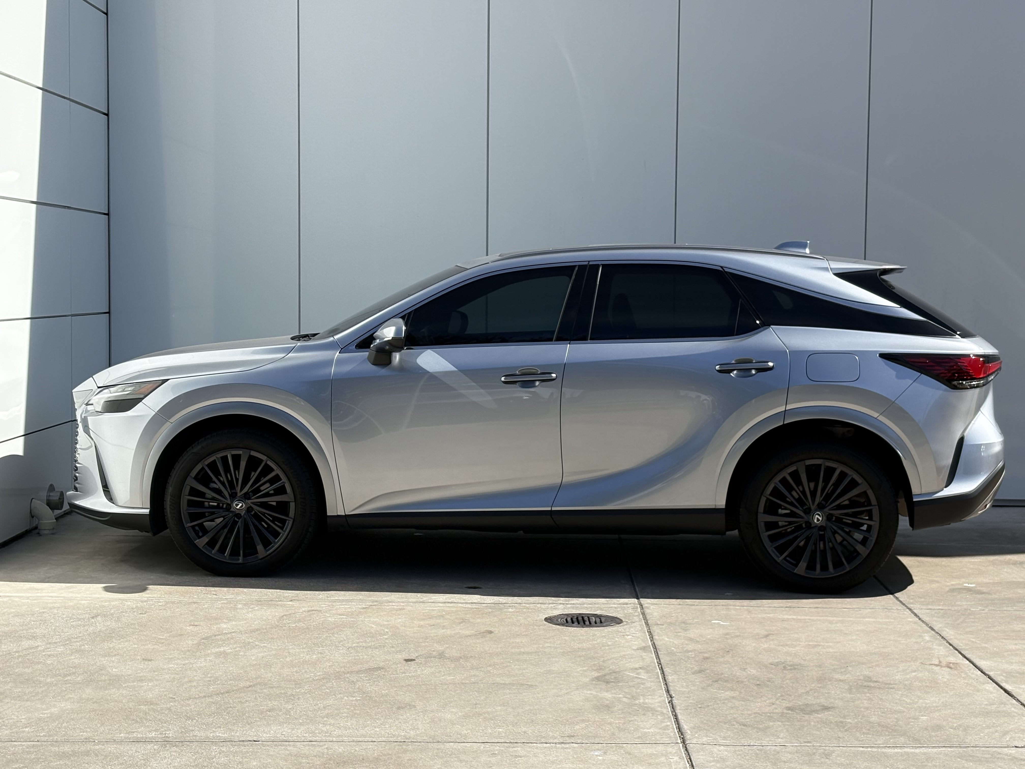 2025 Lexus RX RX 350h