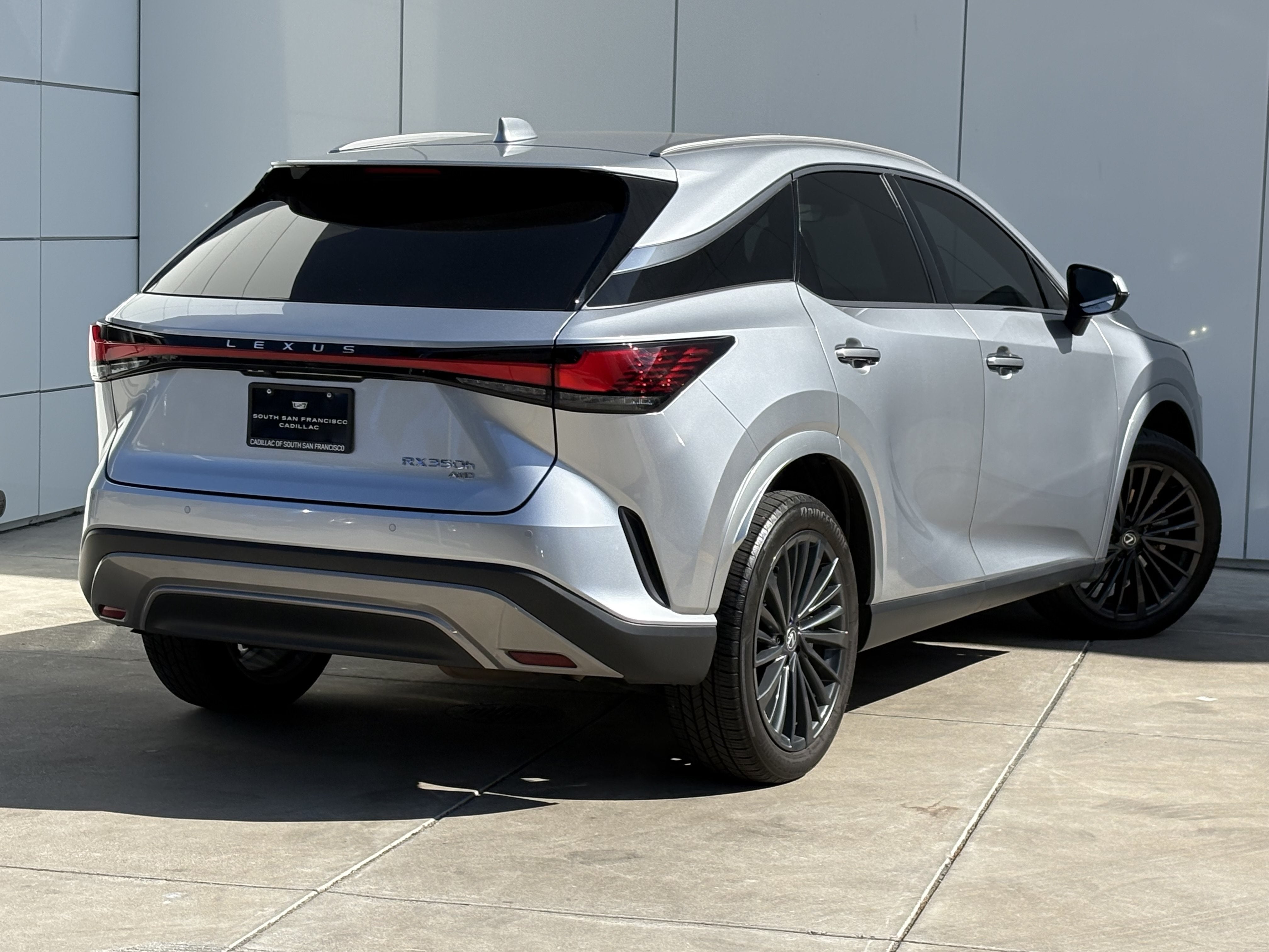 2025 Lexus RX RX 350h