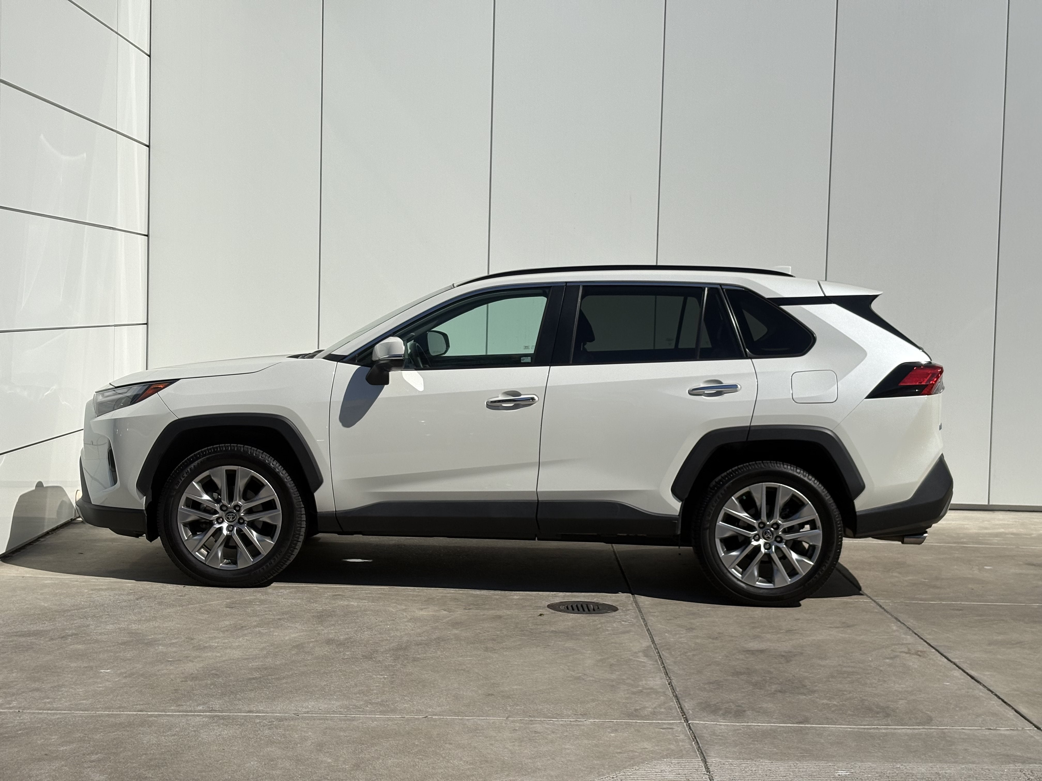 2022 Toyota RAV4 Limited