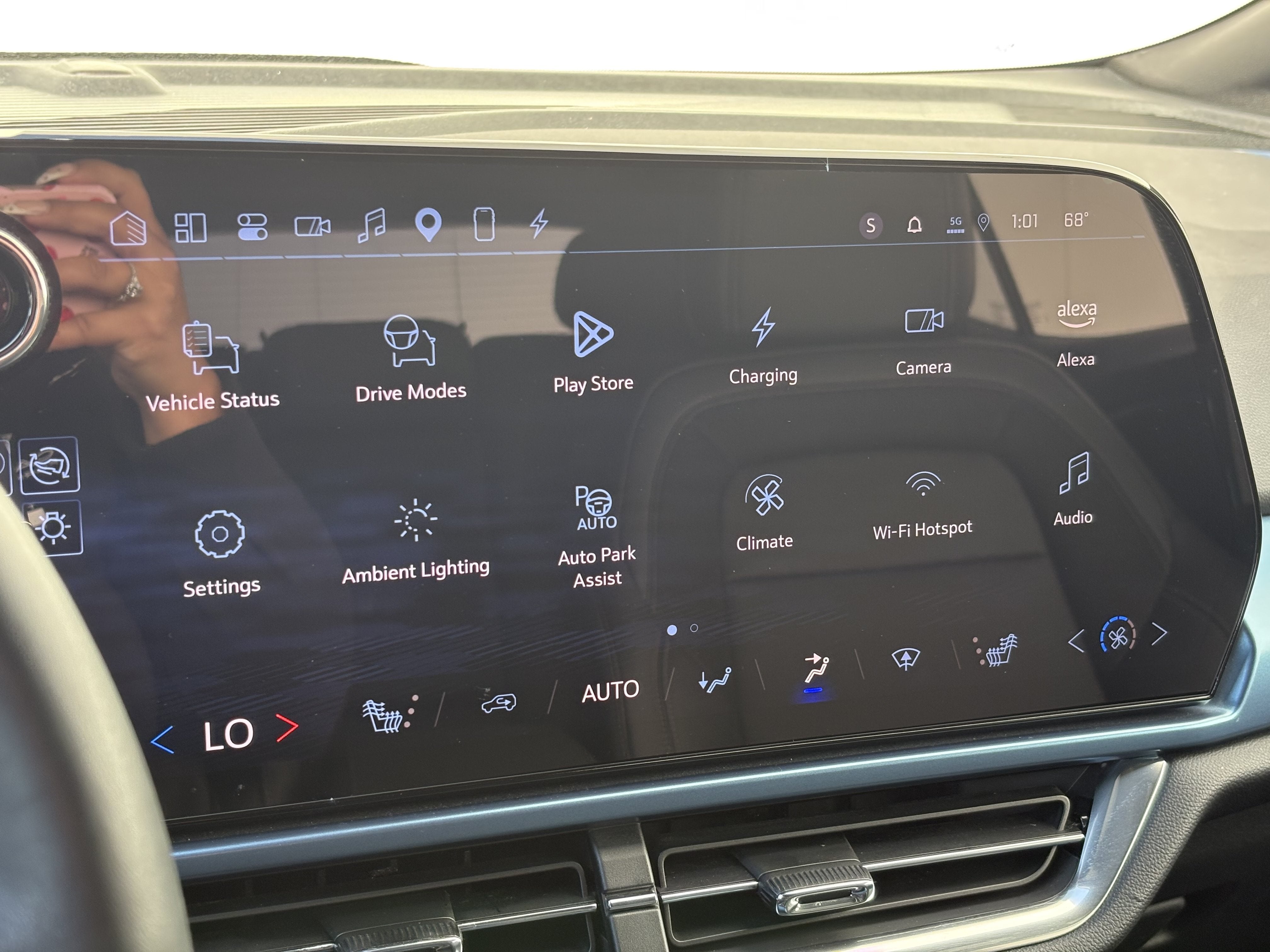 2024 Chevrolet Equinox EV 2LT