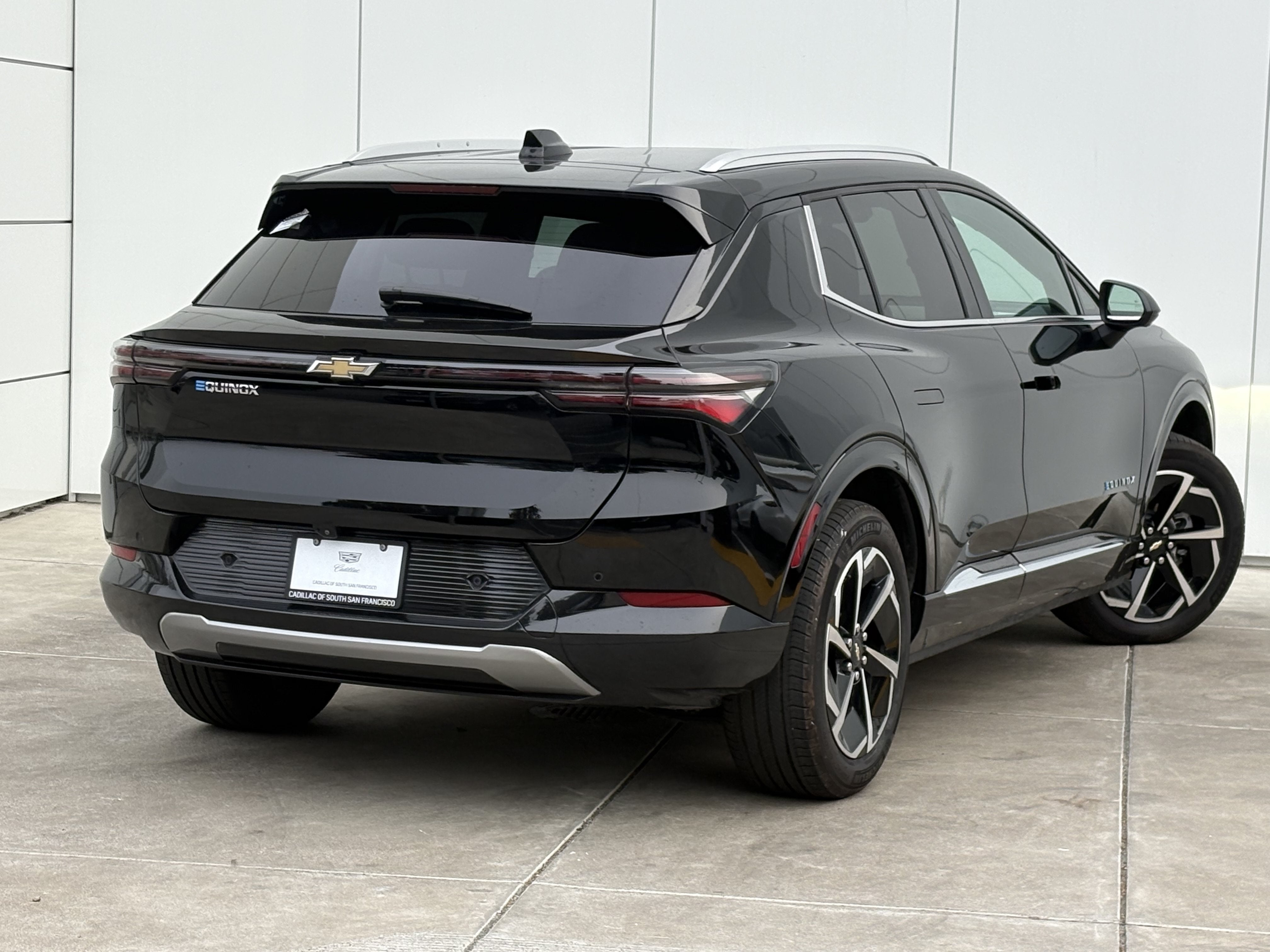 2024 Chevrolet Equinox EV 2LT