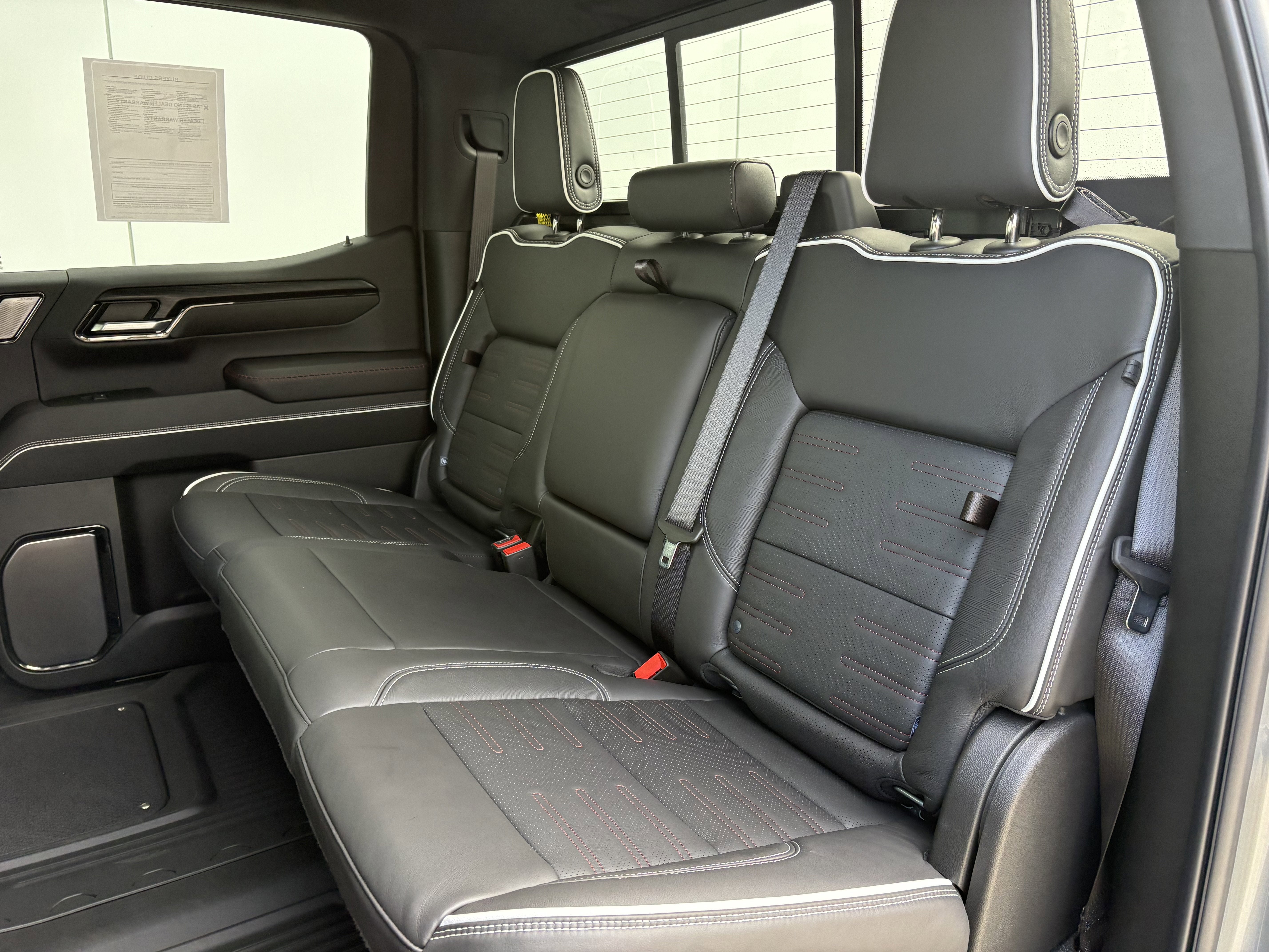 2025 GMC Sierra 1500 AT4X