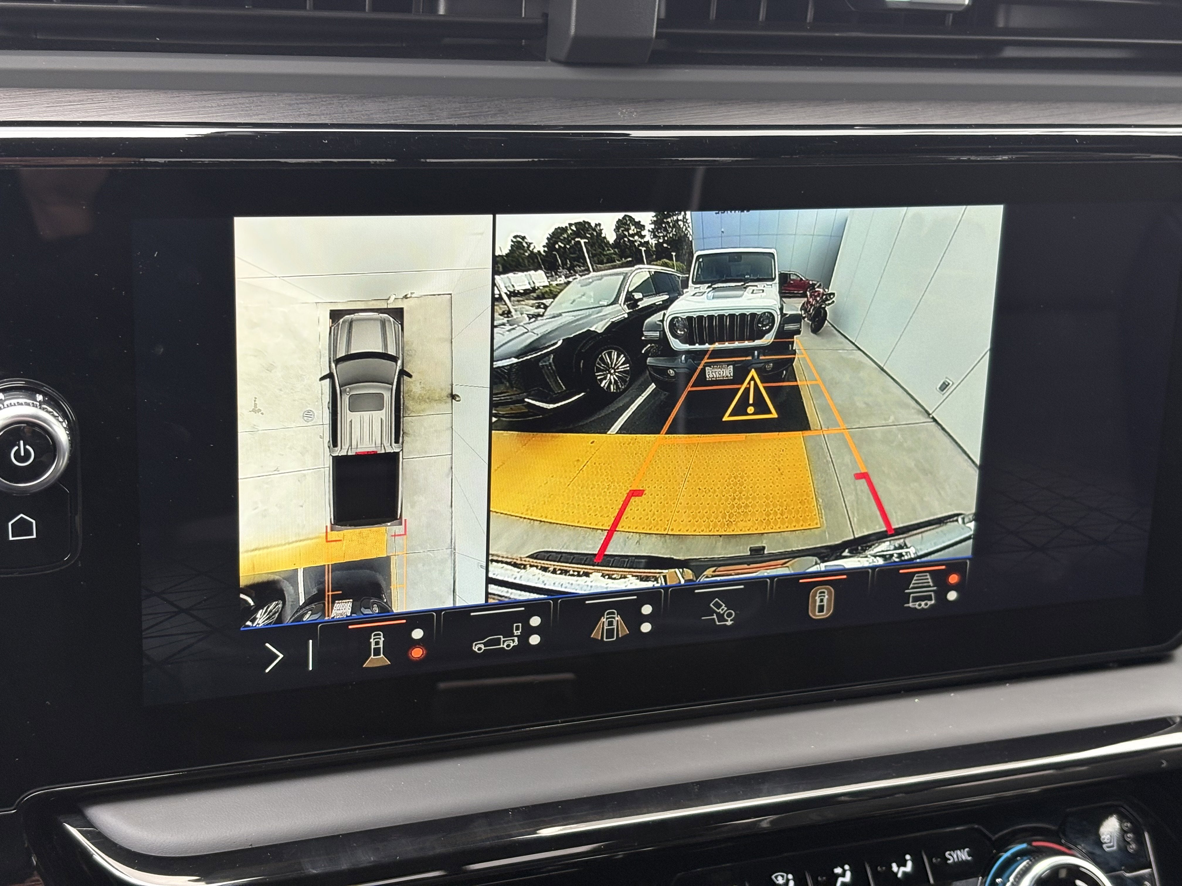 2025 GMC Sierra 1500 AT4X