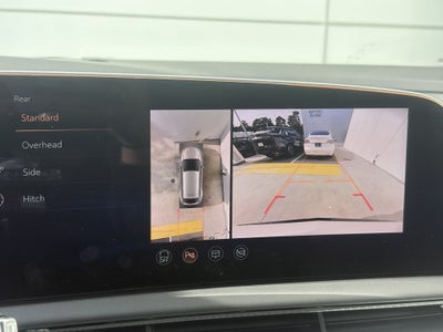 2025 Cadillac OPTIQ Luxury 2