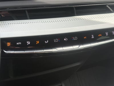 2025 Cadillac OPTIQ Luxury 2