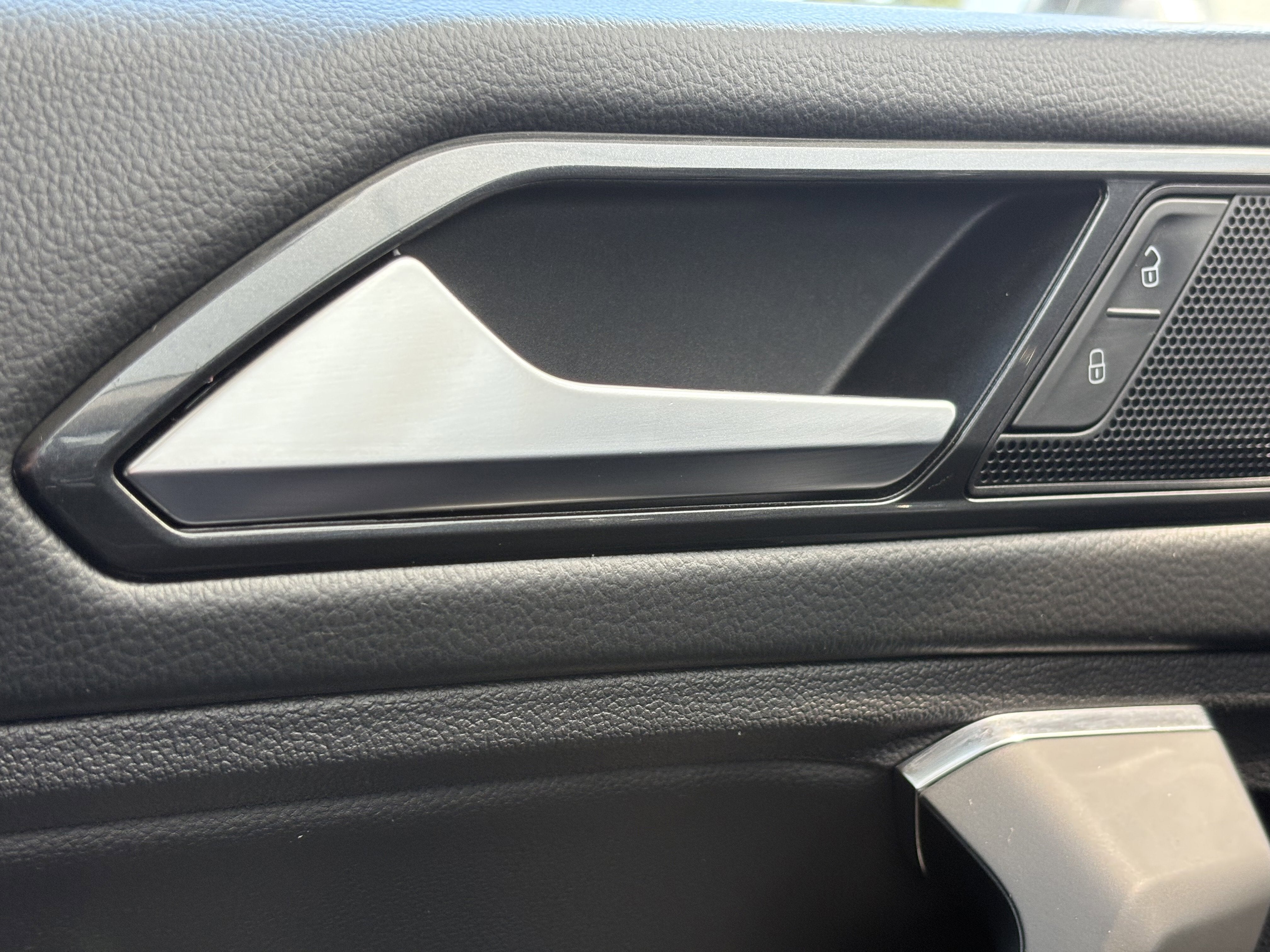 2018 Volkswagen Tiguan SEL