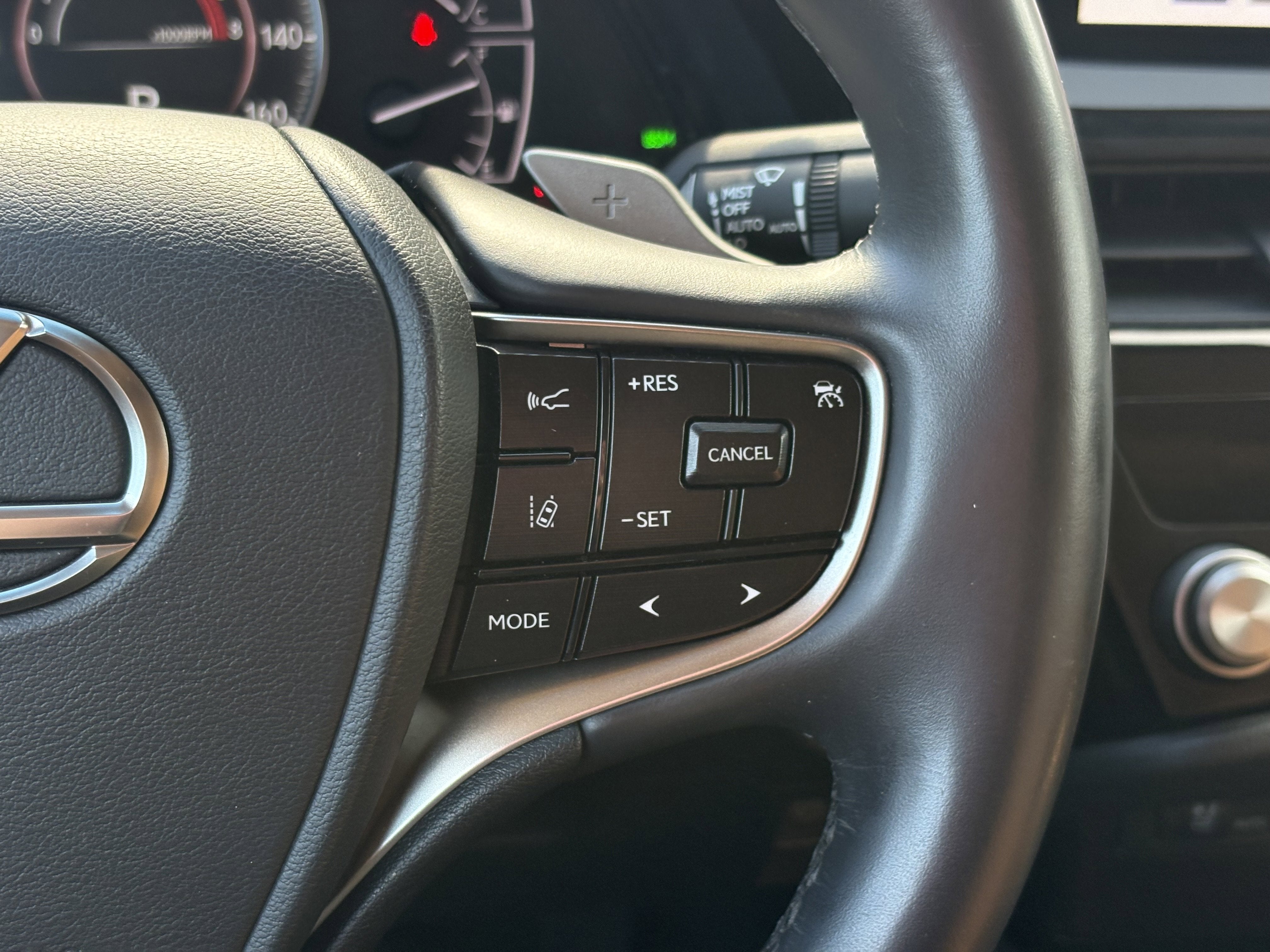 2024 Lexus ES ES 300h