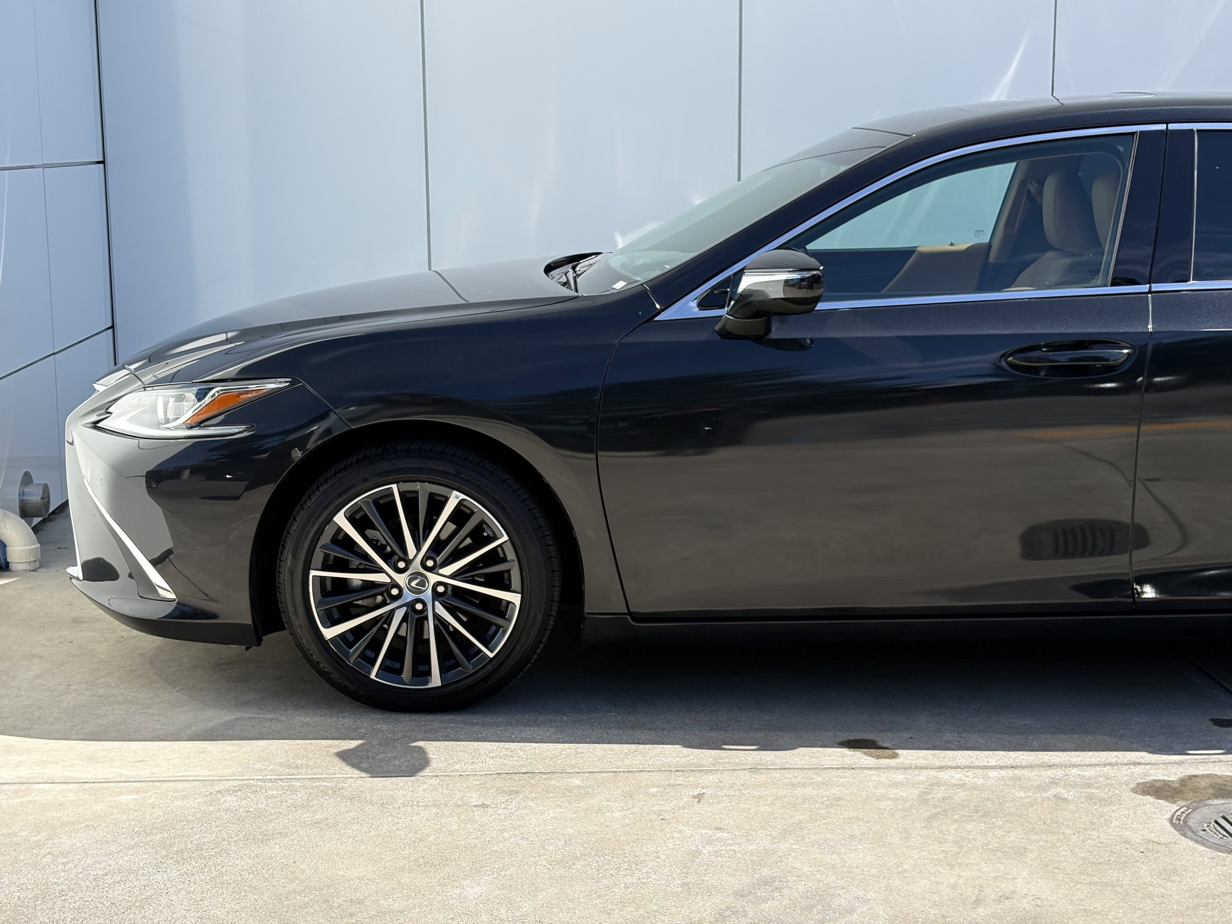 2024 Lexus ES ES 300h