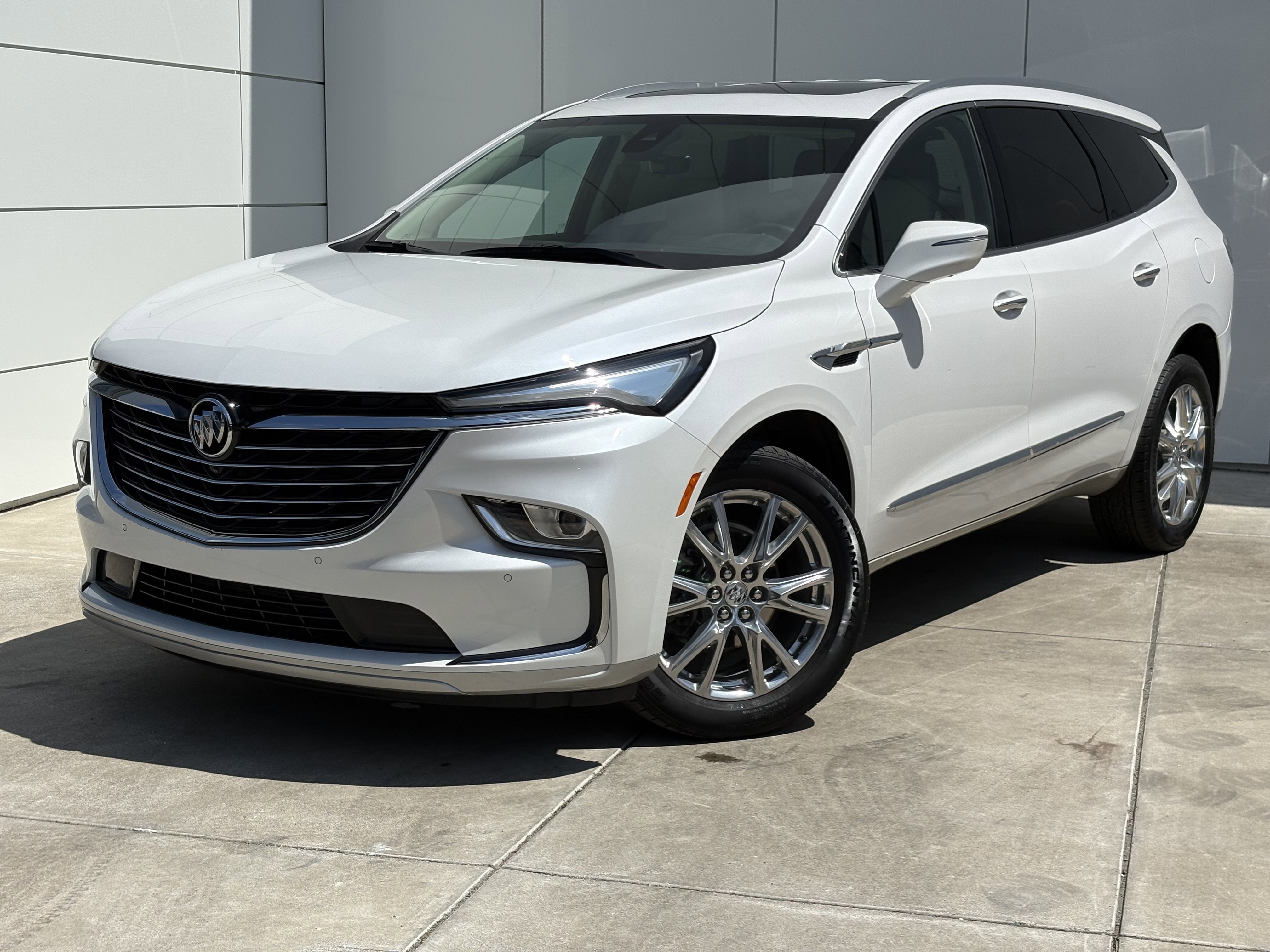 2024 Buick Enclave Essence