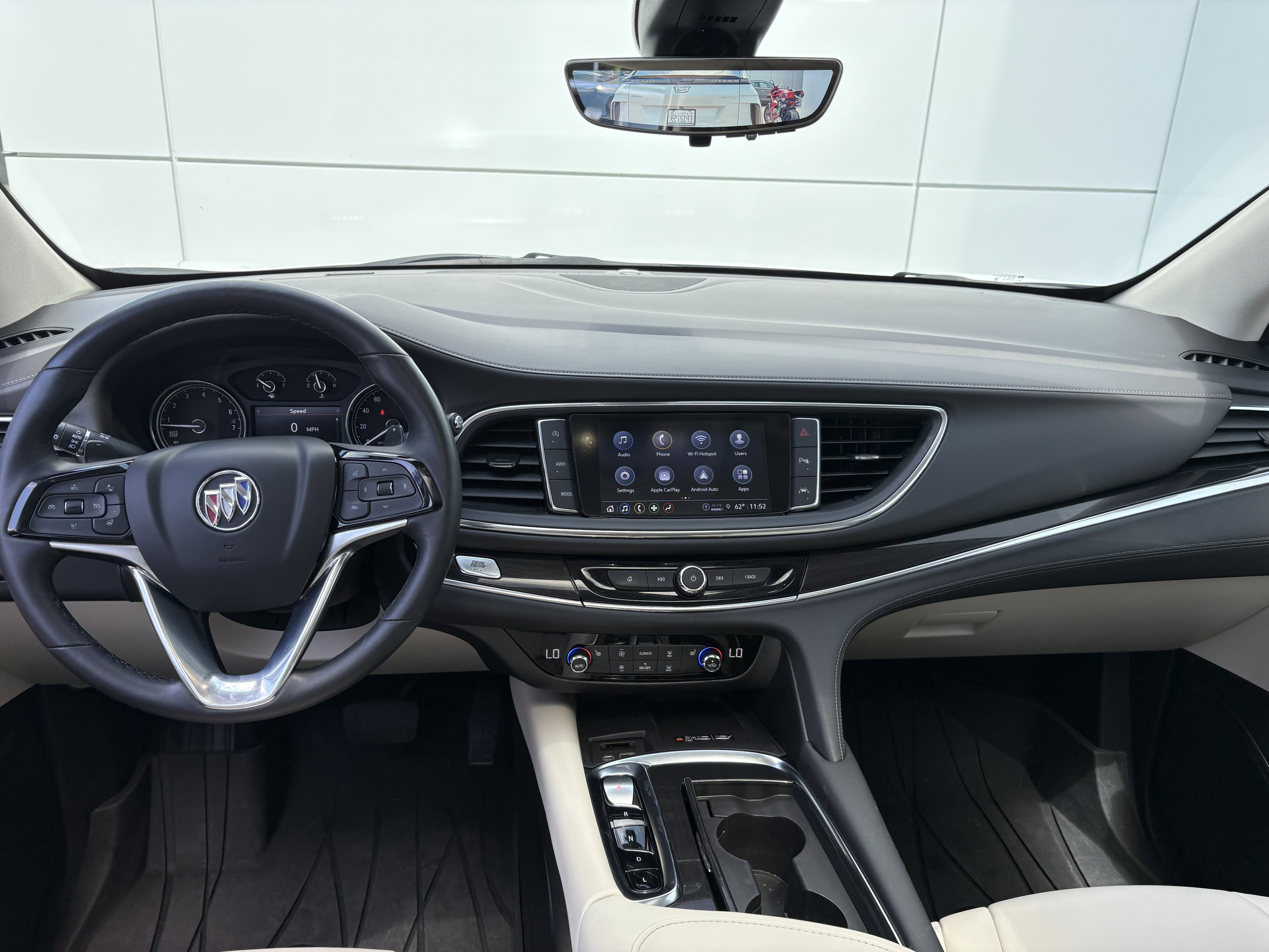 2024 Buick Enclave Essence