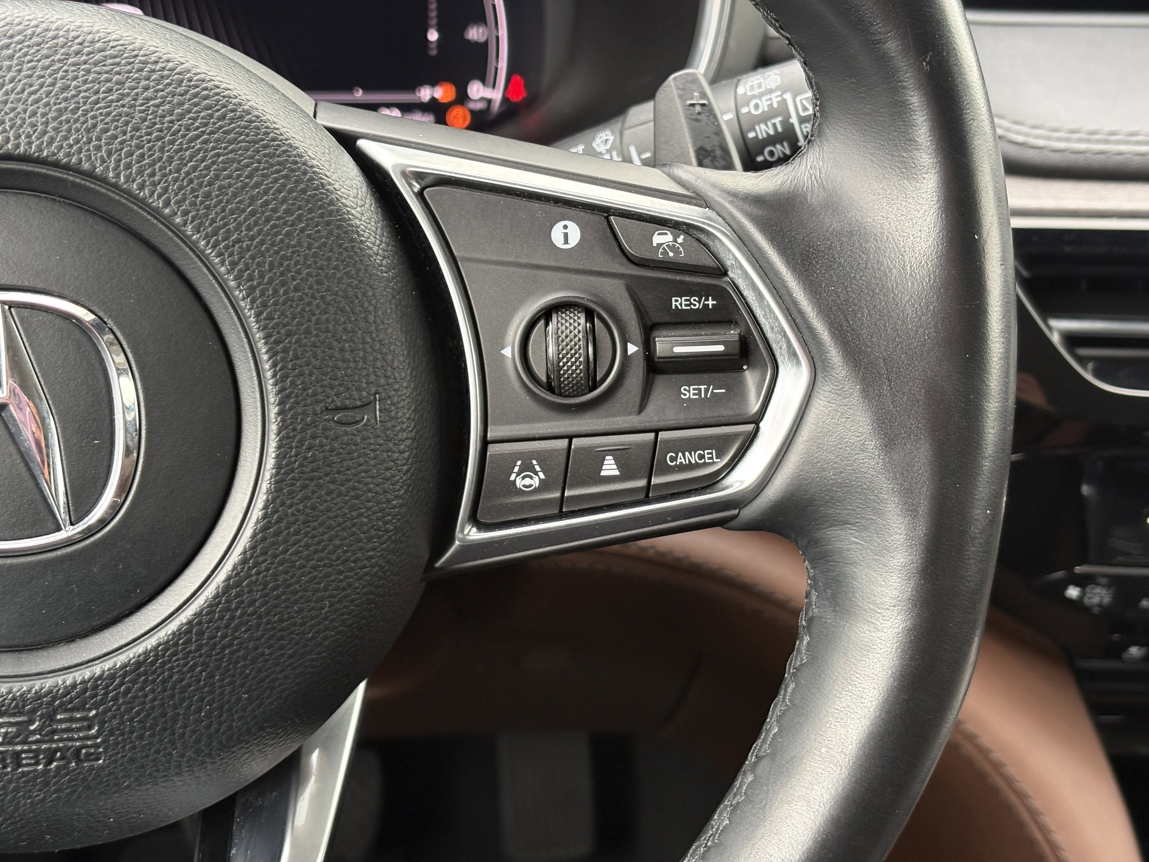 2022 Acura MDX w/Advance Package