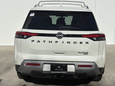 2023 Nissan Pathfinder Platinum