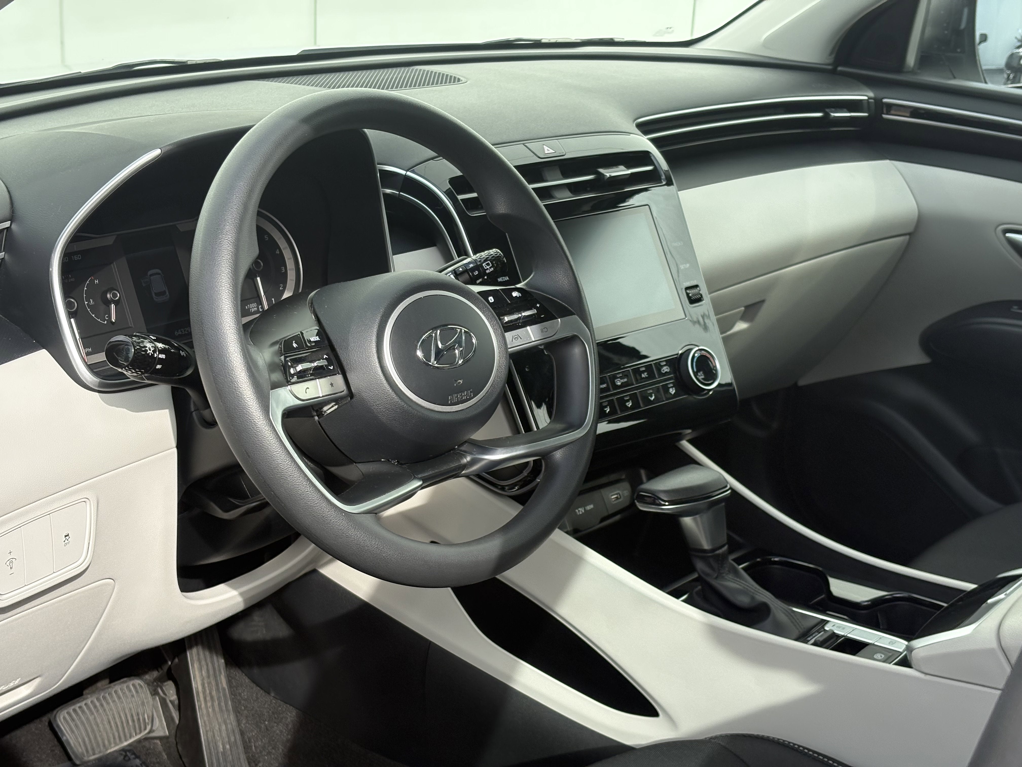 2022 Hyundai Tucson SE