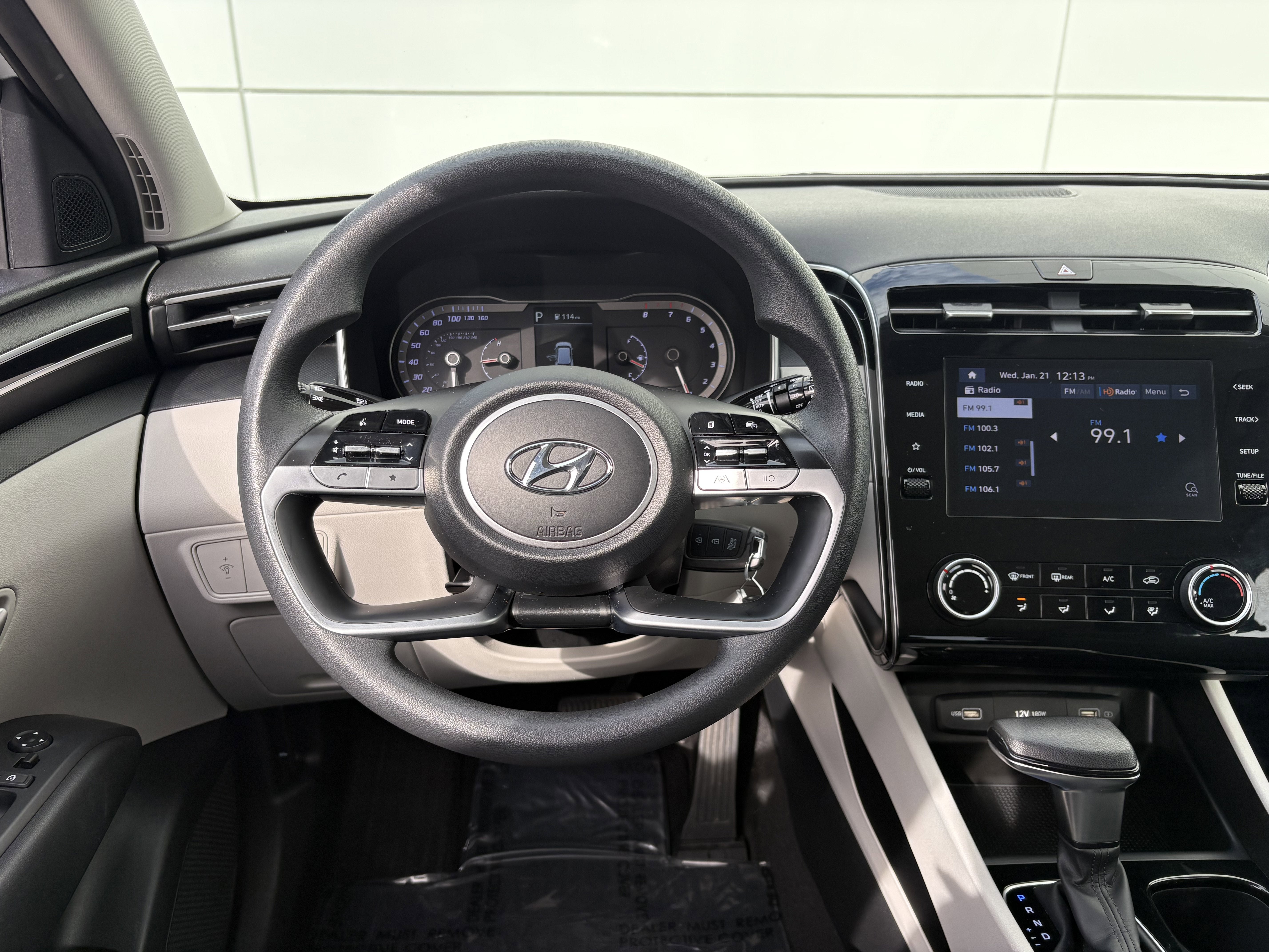 2022 Hyundai Tucson SE