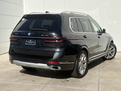 2025 BMW X7 xDrive40i
